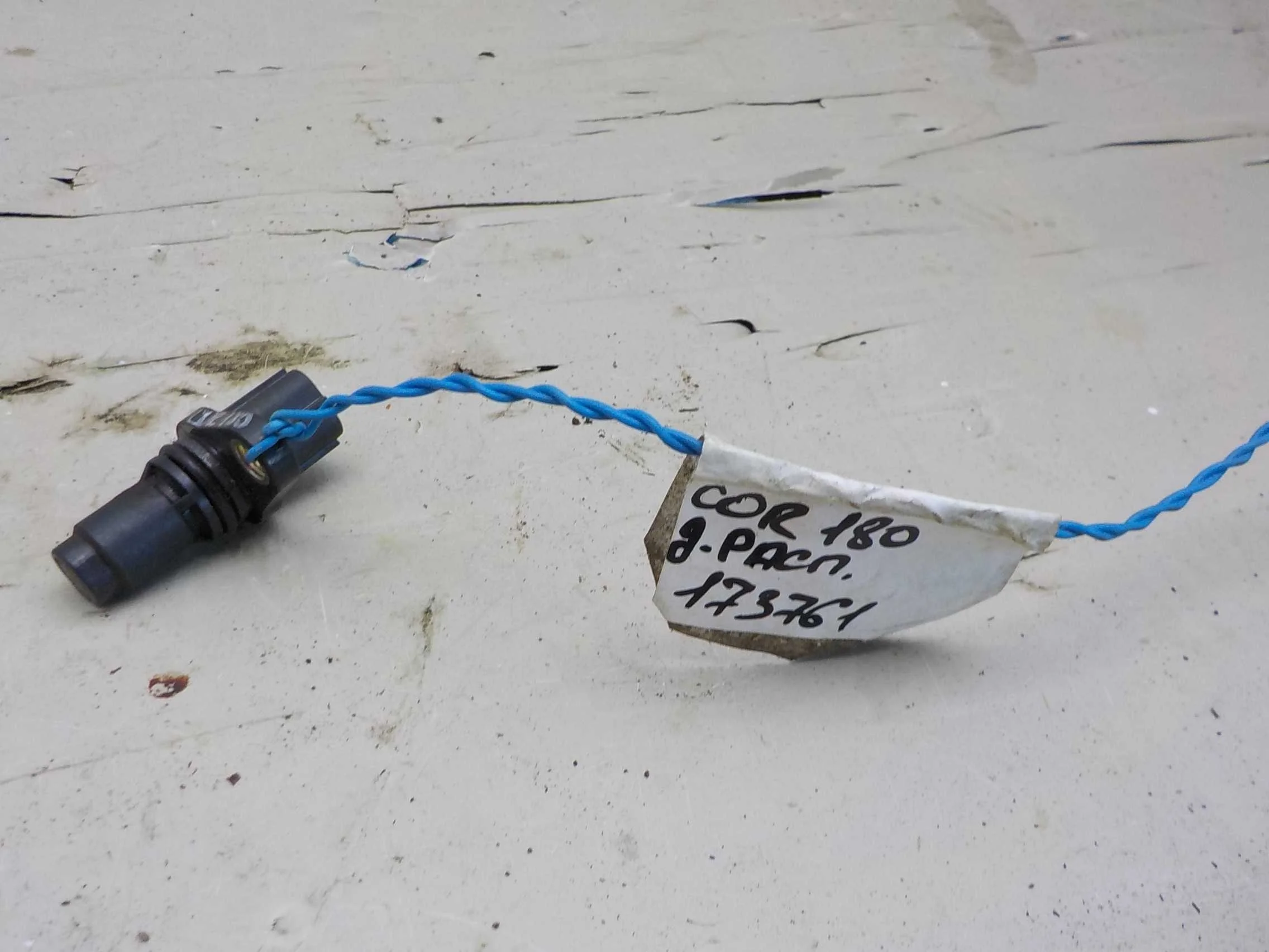 Датчик положения распредвала Toyota Corolla X (2006—2010)