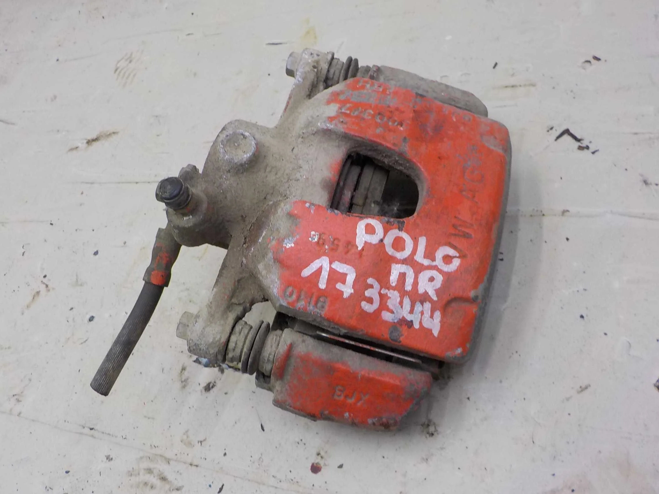 суппорт Volkswagen Polo V (2009—2015) Перед Право