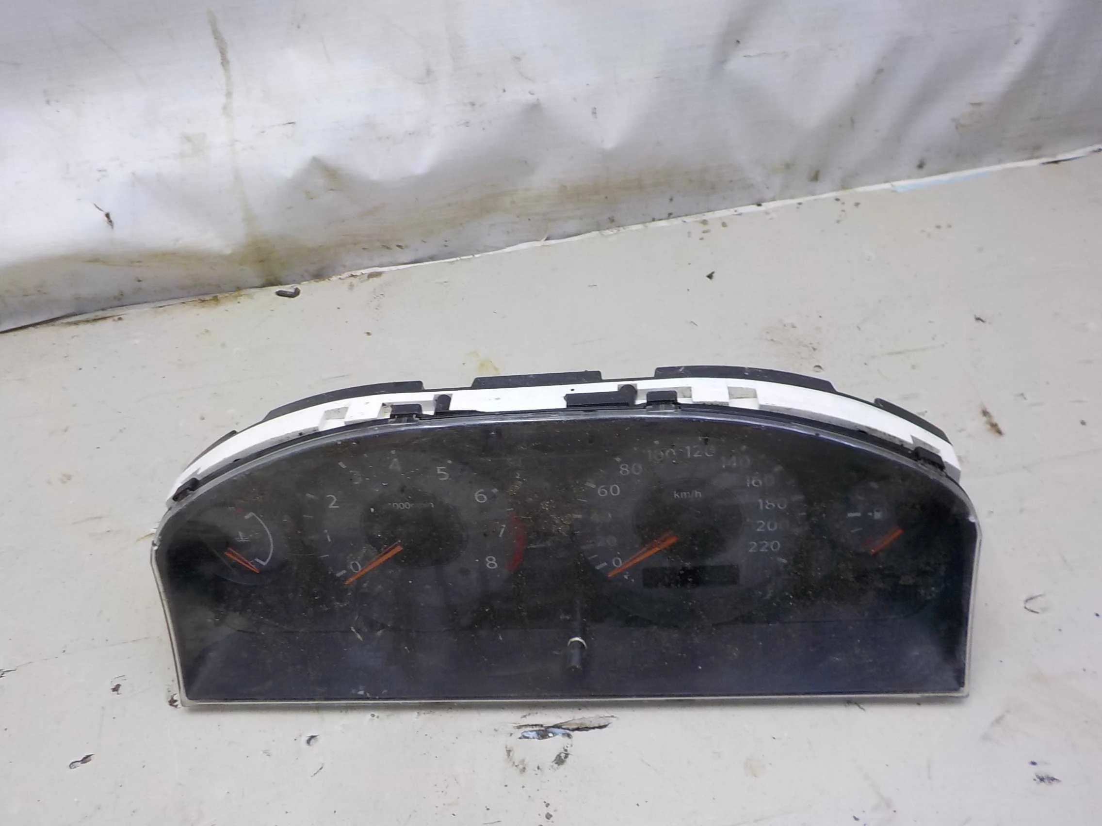 Панель приборов Nissan Almera Classic I (2006—2013)