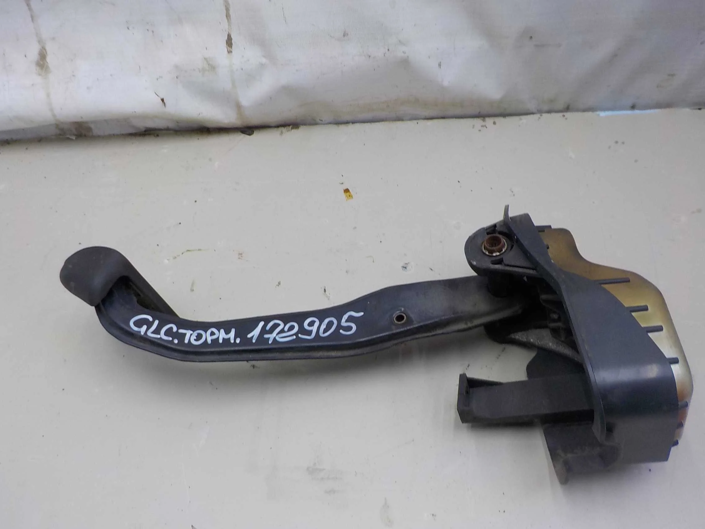 Педаль тормоза Mercedes-Benz GLC-класс X253 (2015—2019)