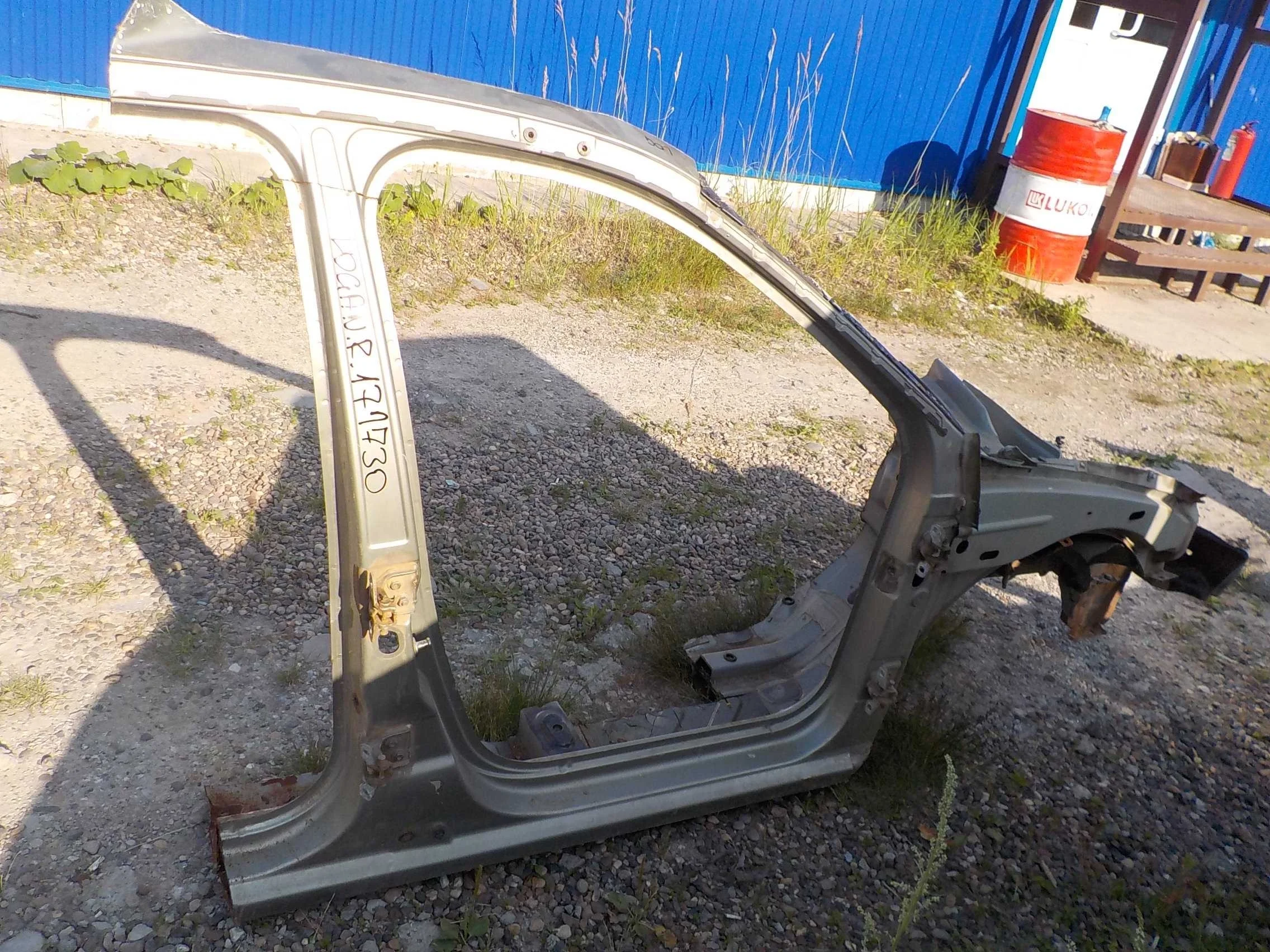 боковина кузова Renault Logan I (2004—2009)