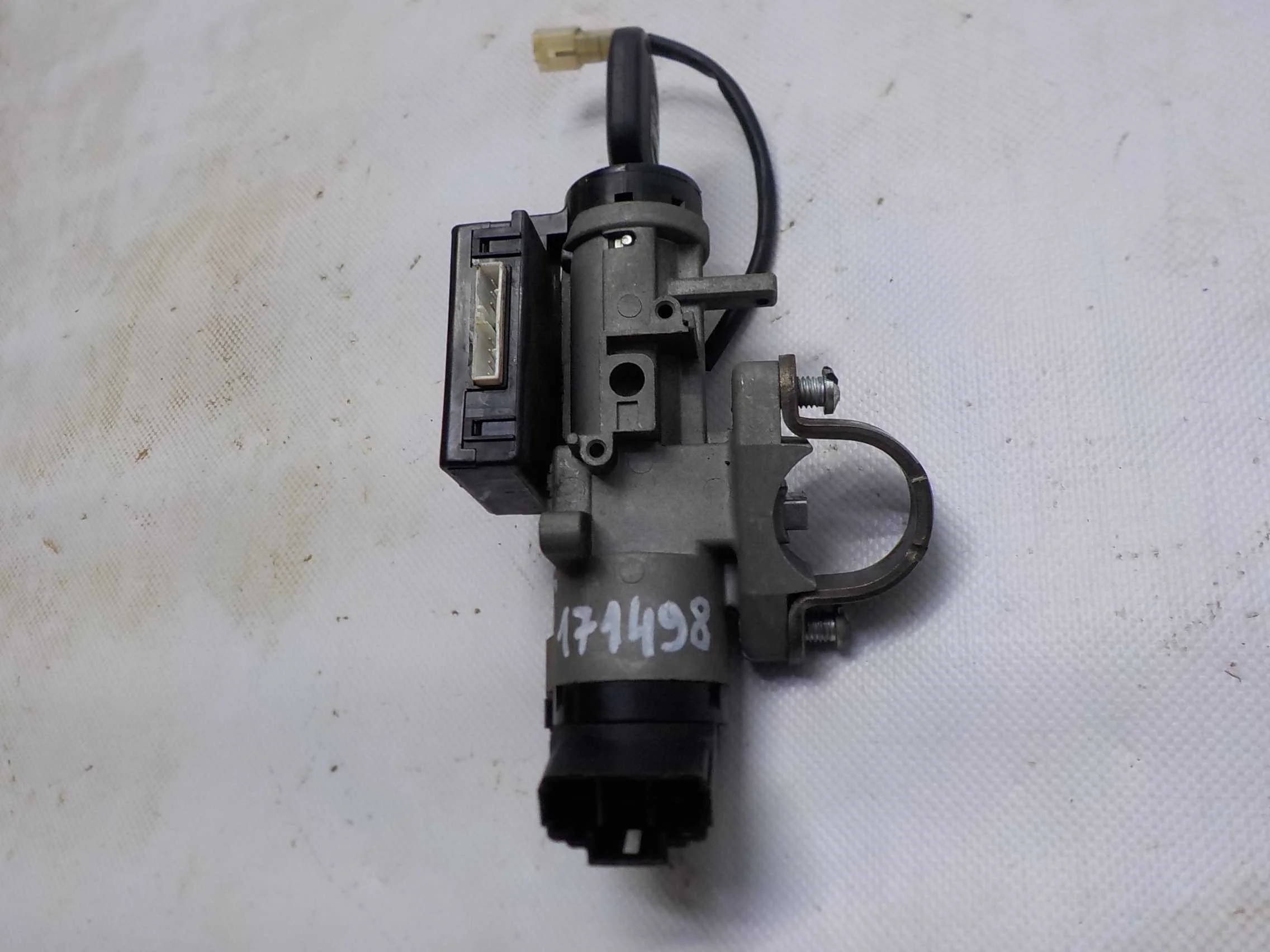 Замок зажигания Chevrolet Aveo I (2003—2008)