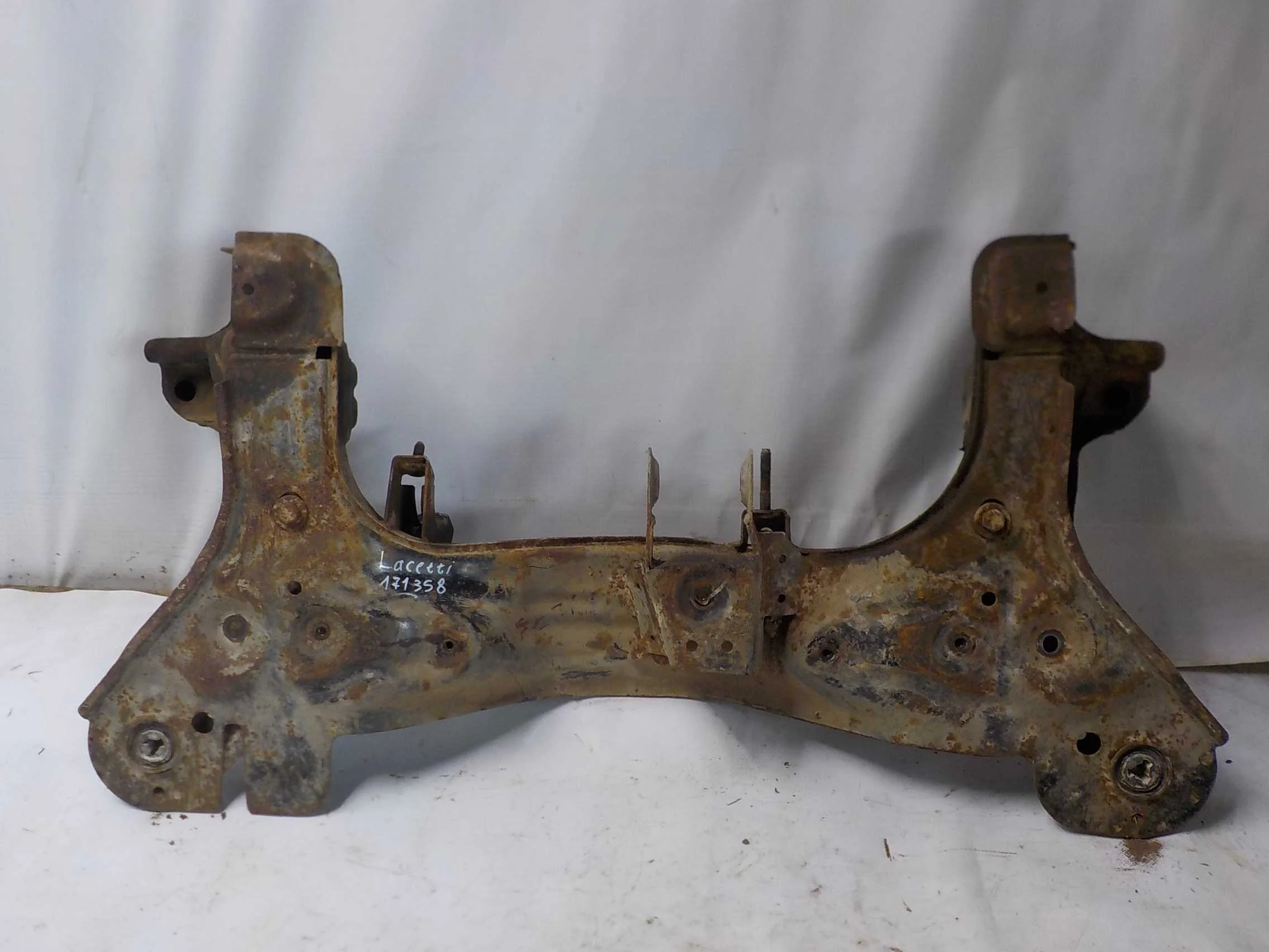 Подрамник Chevrolet Lacetti I (2004—2013)