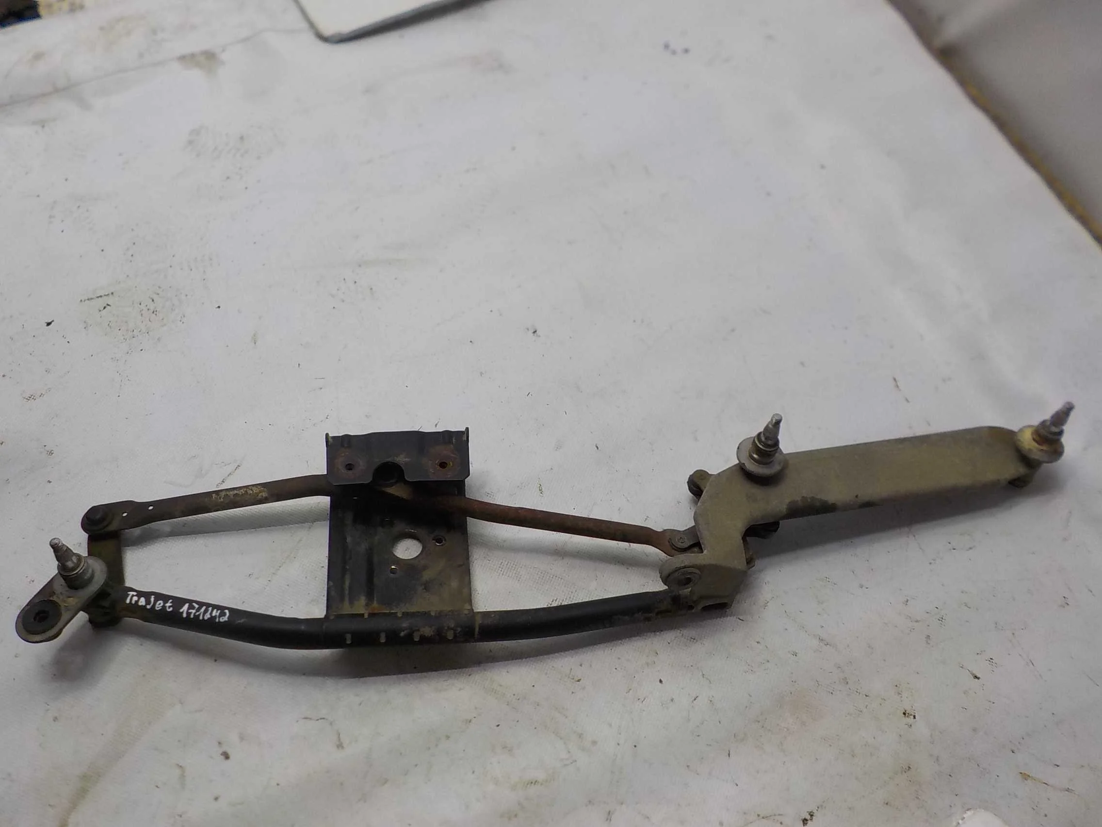 трапеция дворников Hyundai Trajet I (1999—2004)