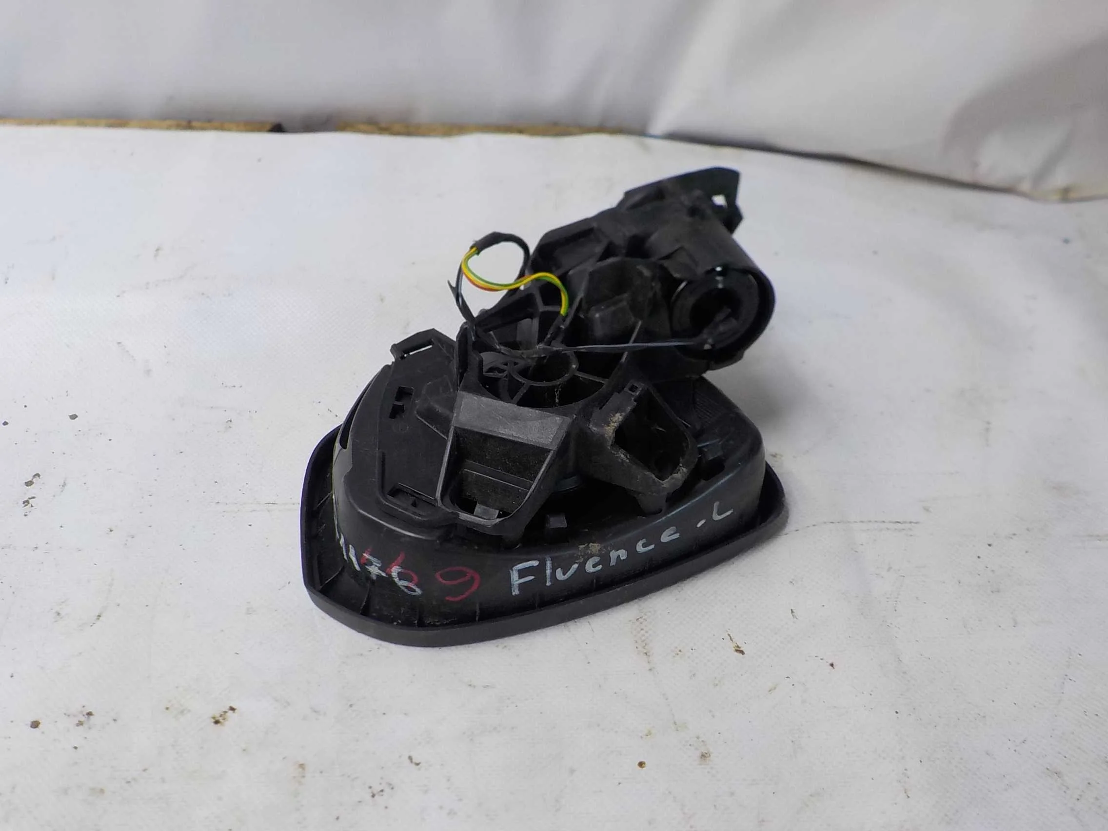 Зеркало Renault Fluence I (2009—2013)  Лево