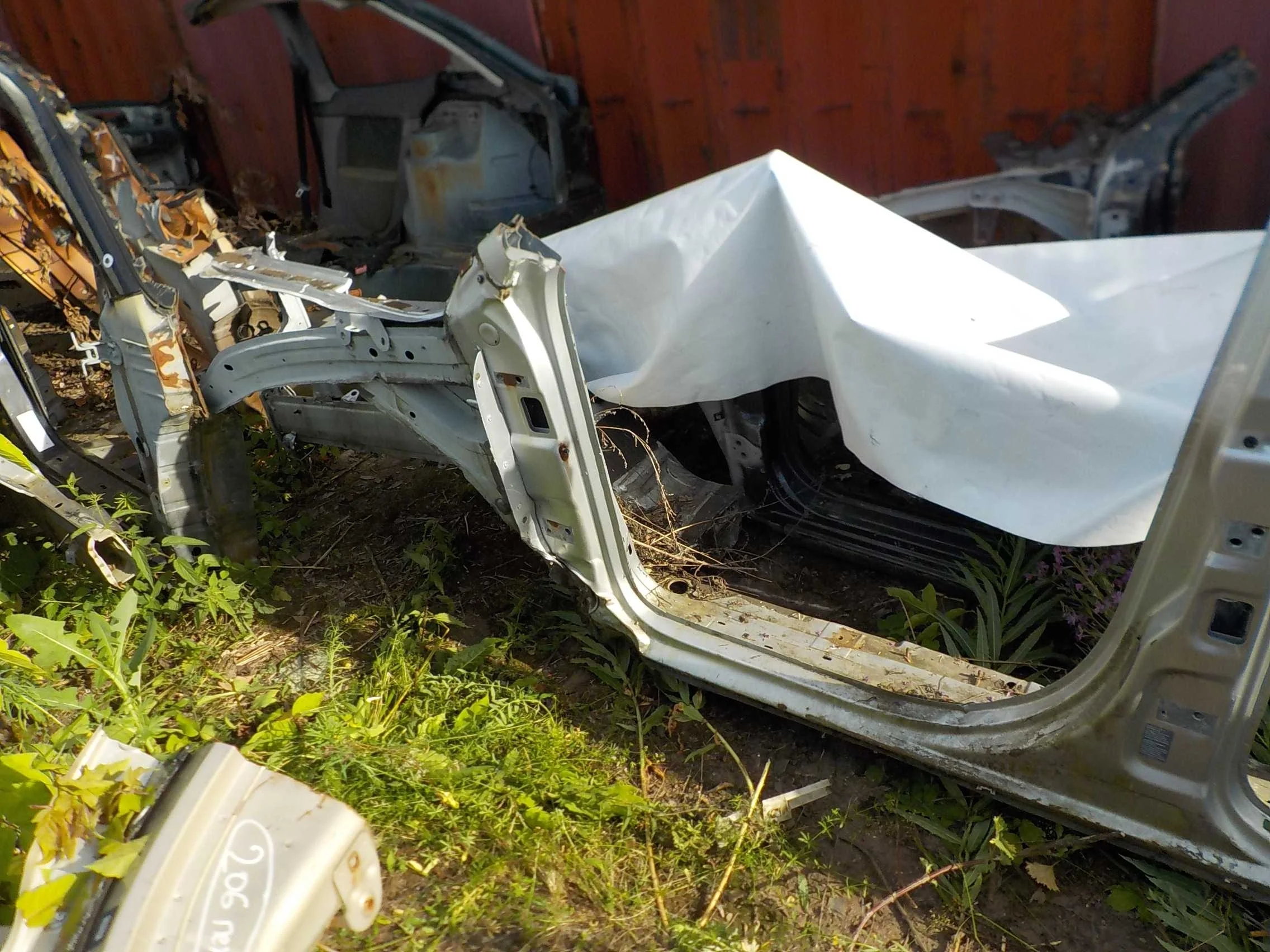 боковина кузова Volkswagen Touareg I (2002—2006)  Лево