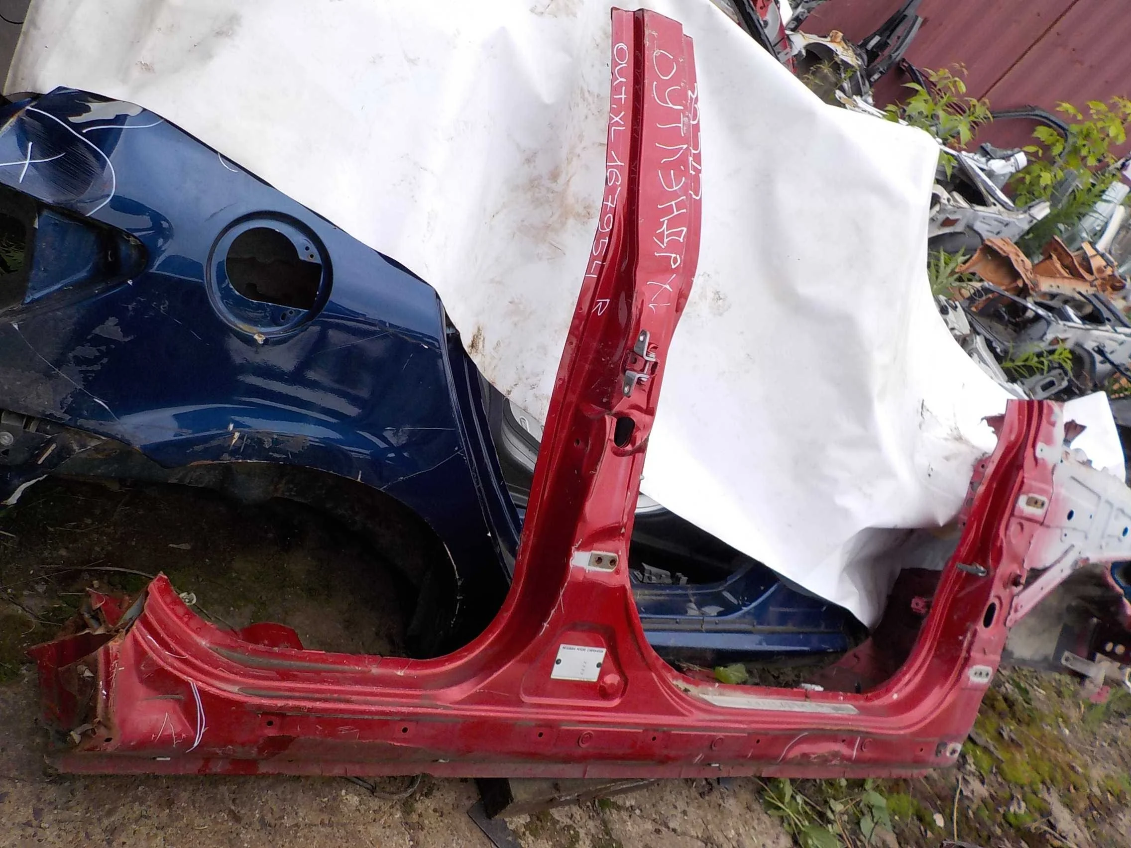 боковина кузова Mitsubishi Outlander II (2005—2009)  Право