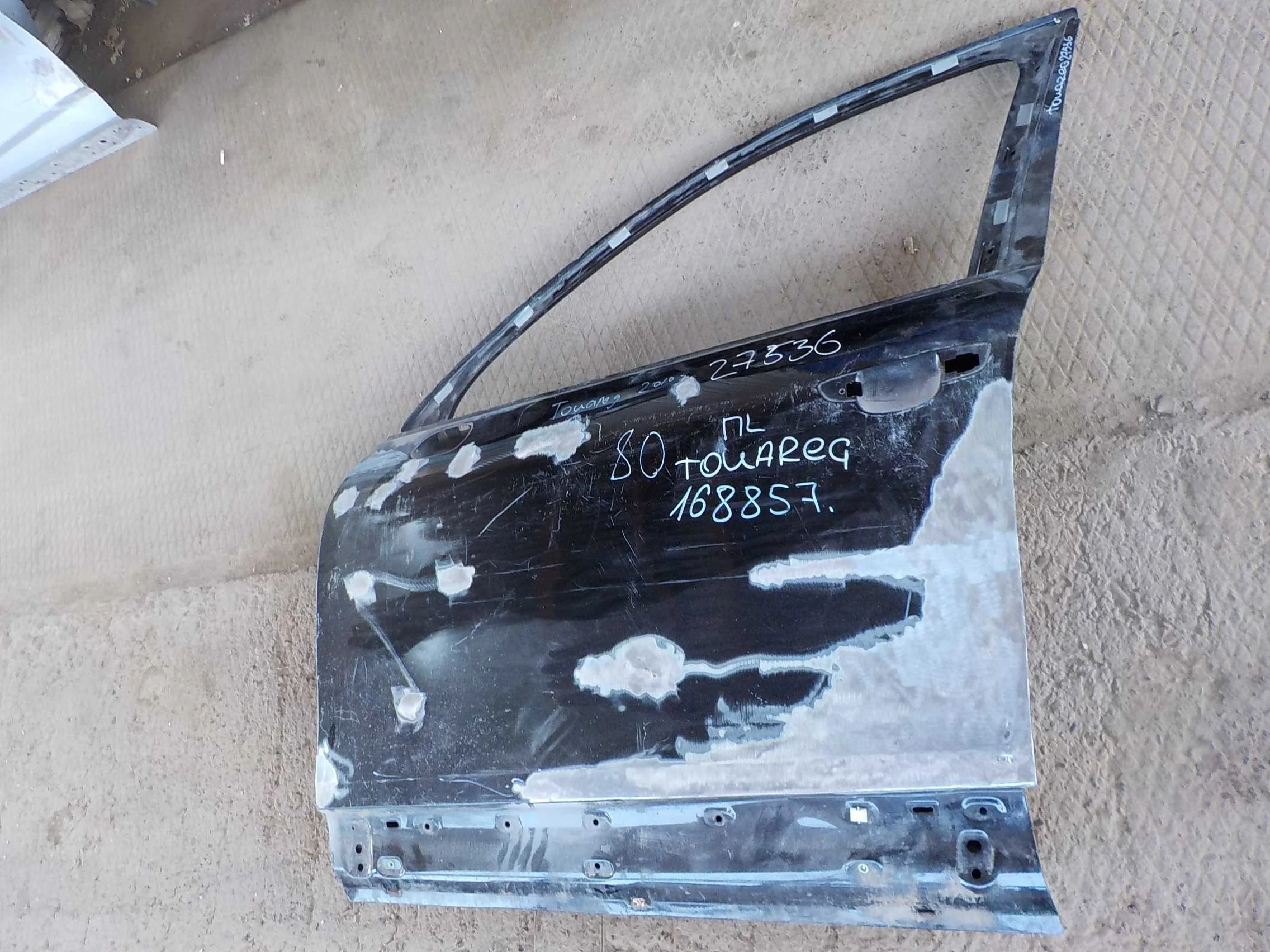 Дверь Volkswagen Touareg II (2010—2014) Перед Лево