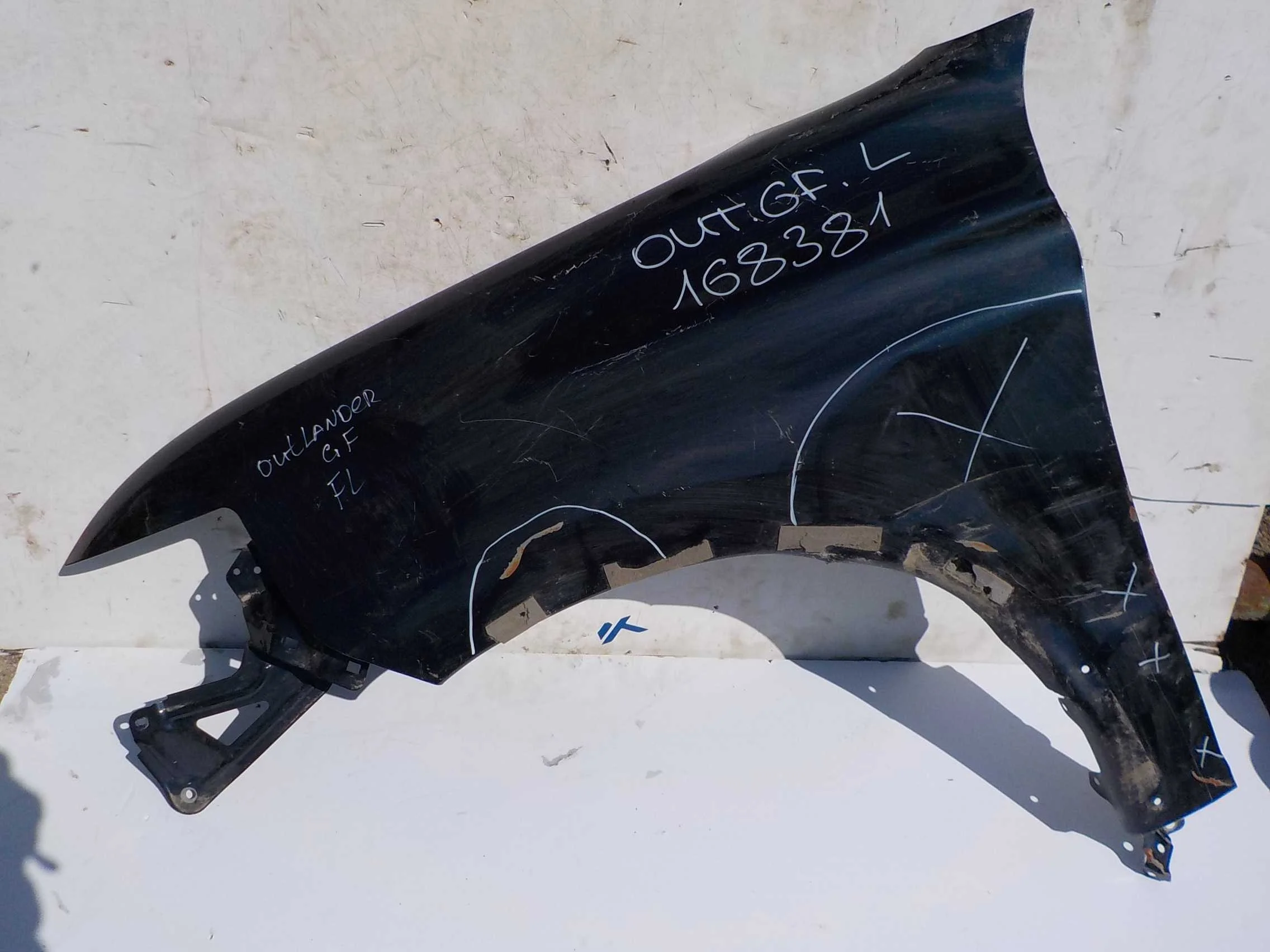Крыло Mitsubishi Outlander III (2012—2015) Перед Лево