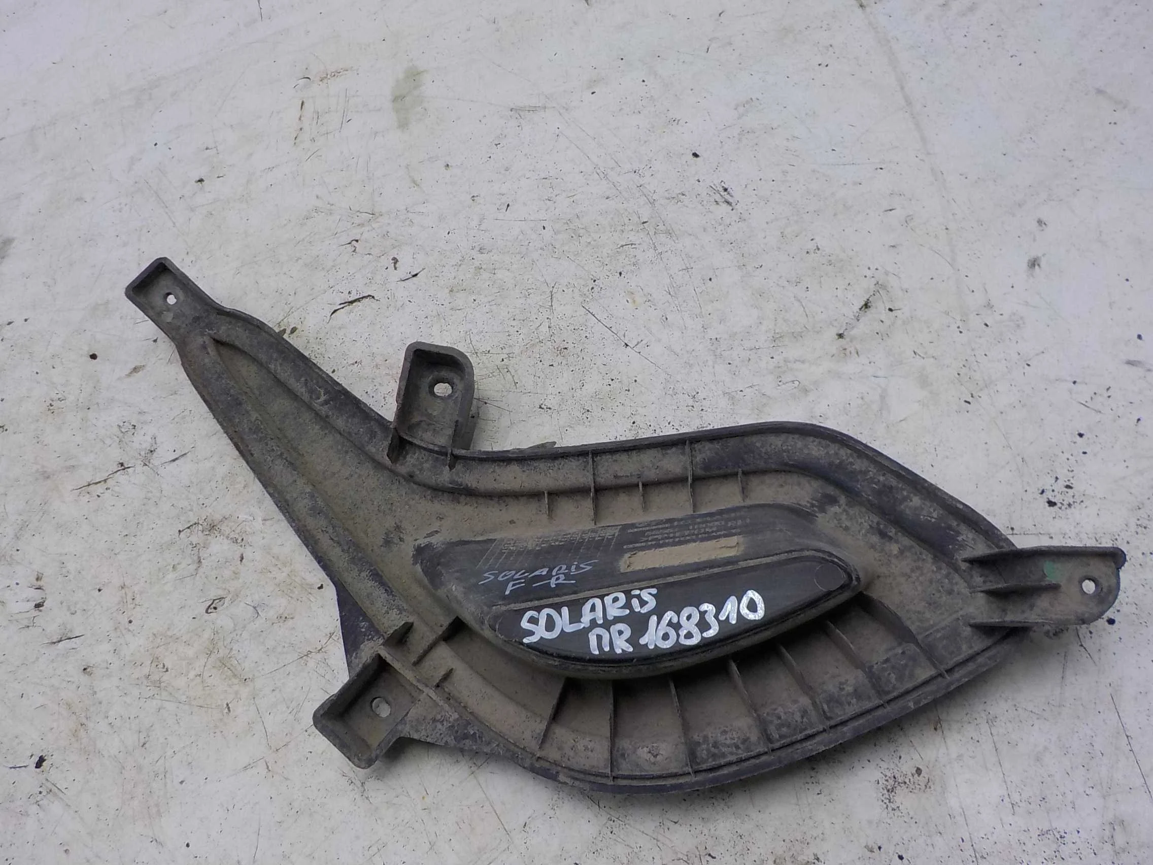 накладка на бампер Hyundai Solaris I (2010—2014)