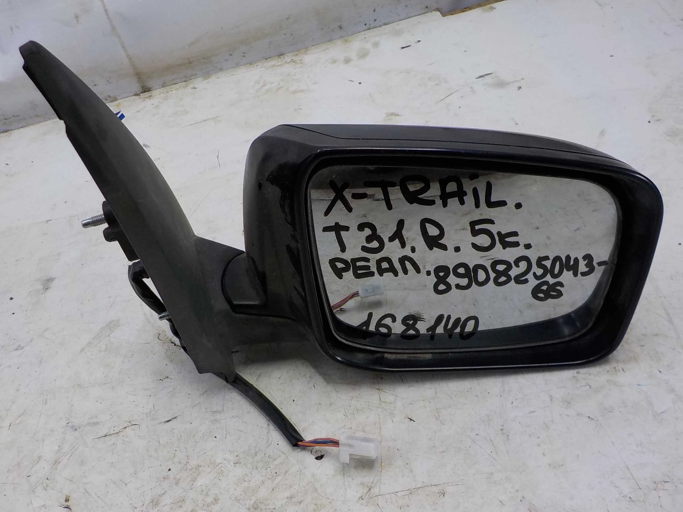 Зеркало Nissan X-Trail II рестайлинг (2010—2015) Перед Право