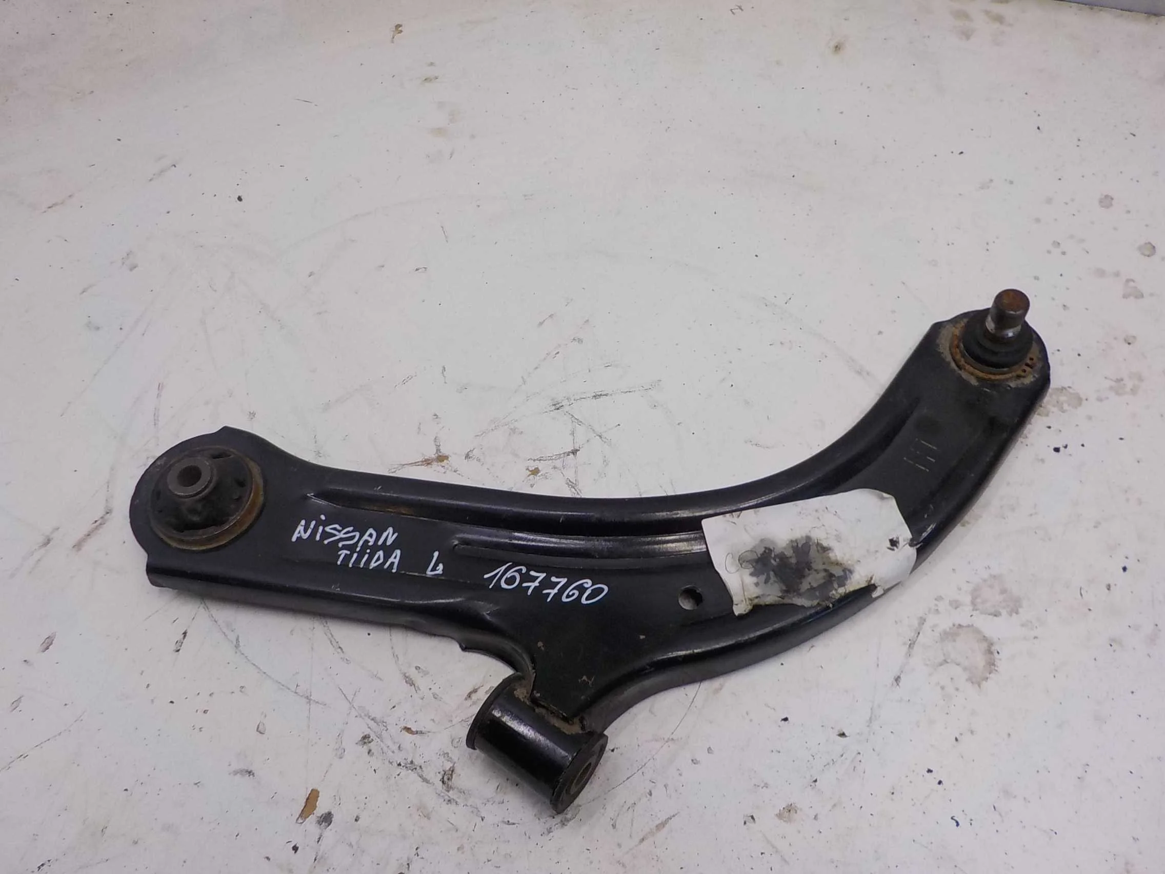 Рычаг Nissan Tiida C11 (2004—2012) Перед Лево