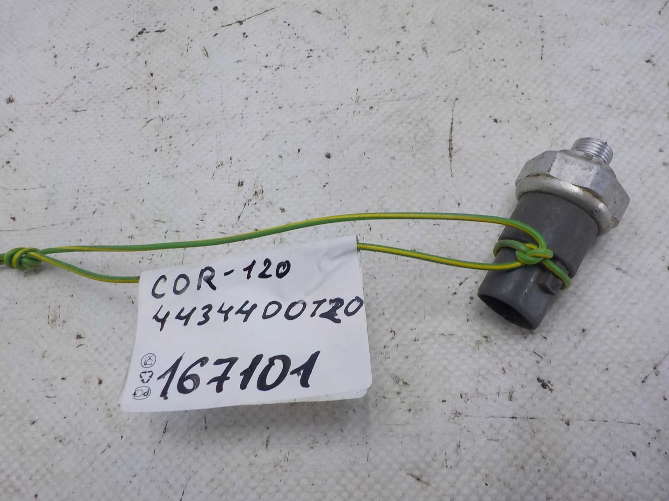 датчик давления кондиционера Toyota Camry XV30 (2001—2006)