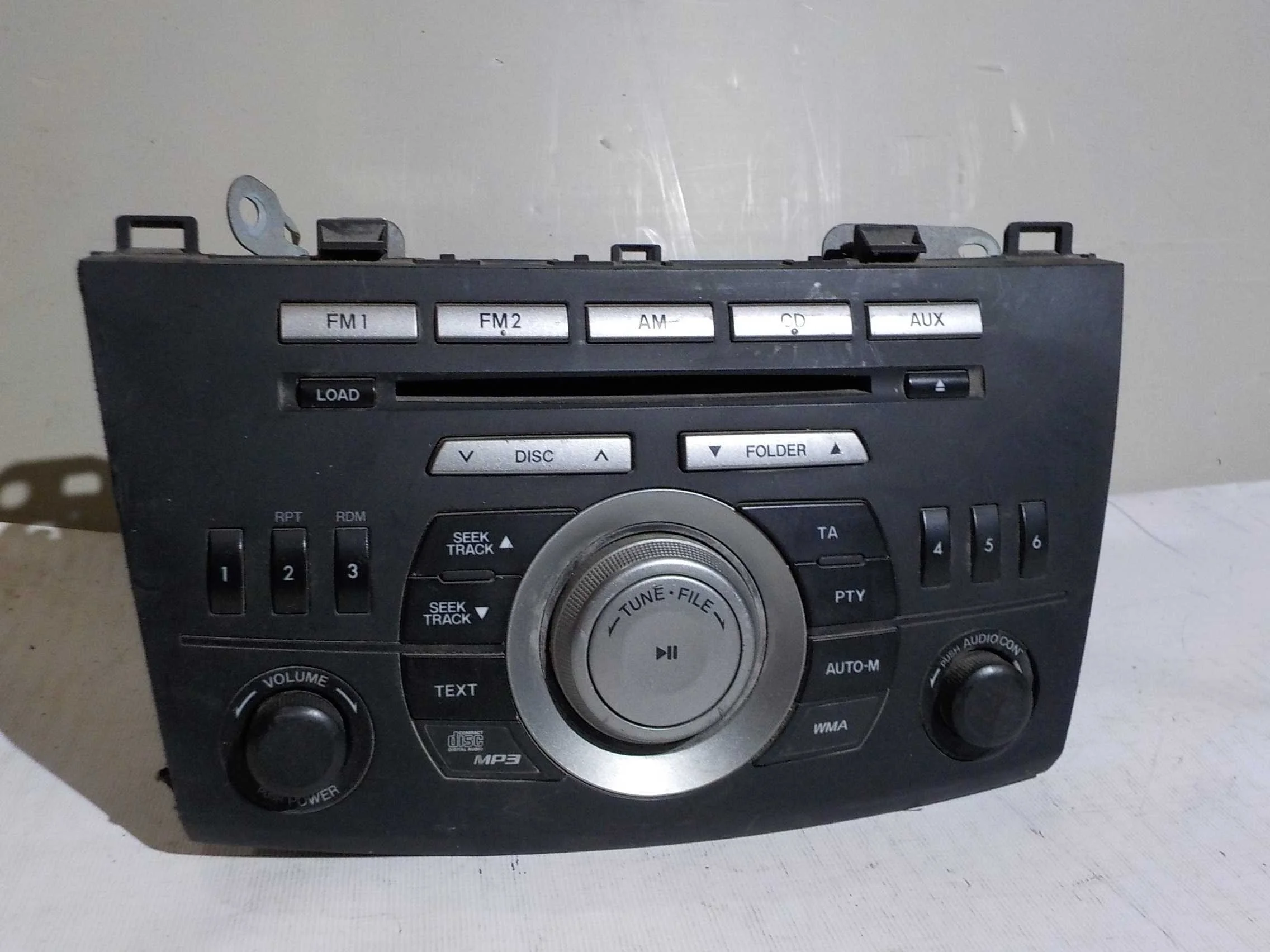 магнитофон Mazda 3 BL (2008—2011)