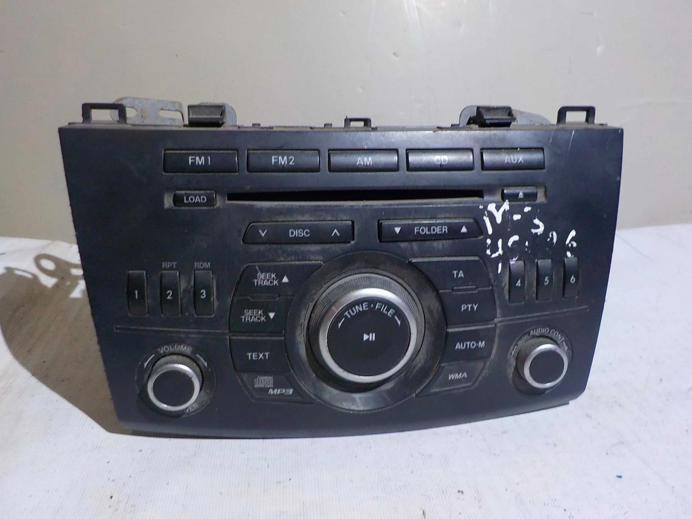 магнитофон Mazda 3 BL (2008—2011)