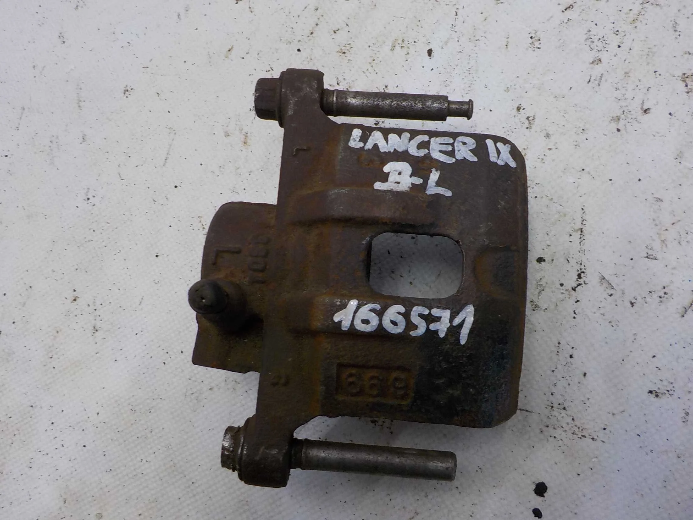 суппорт Mitsubishi Lancer IX (2000—2007) Зад Лево