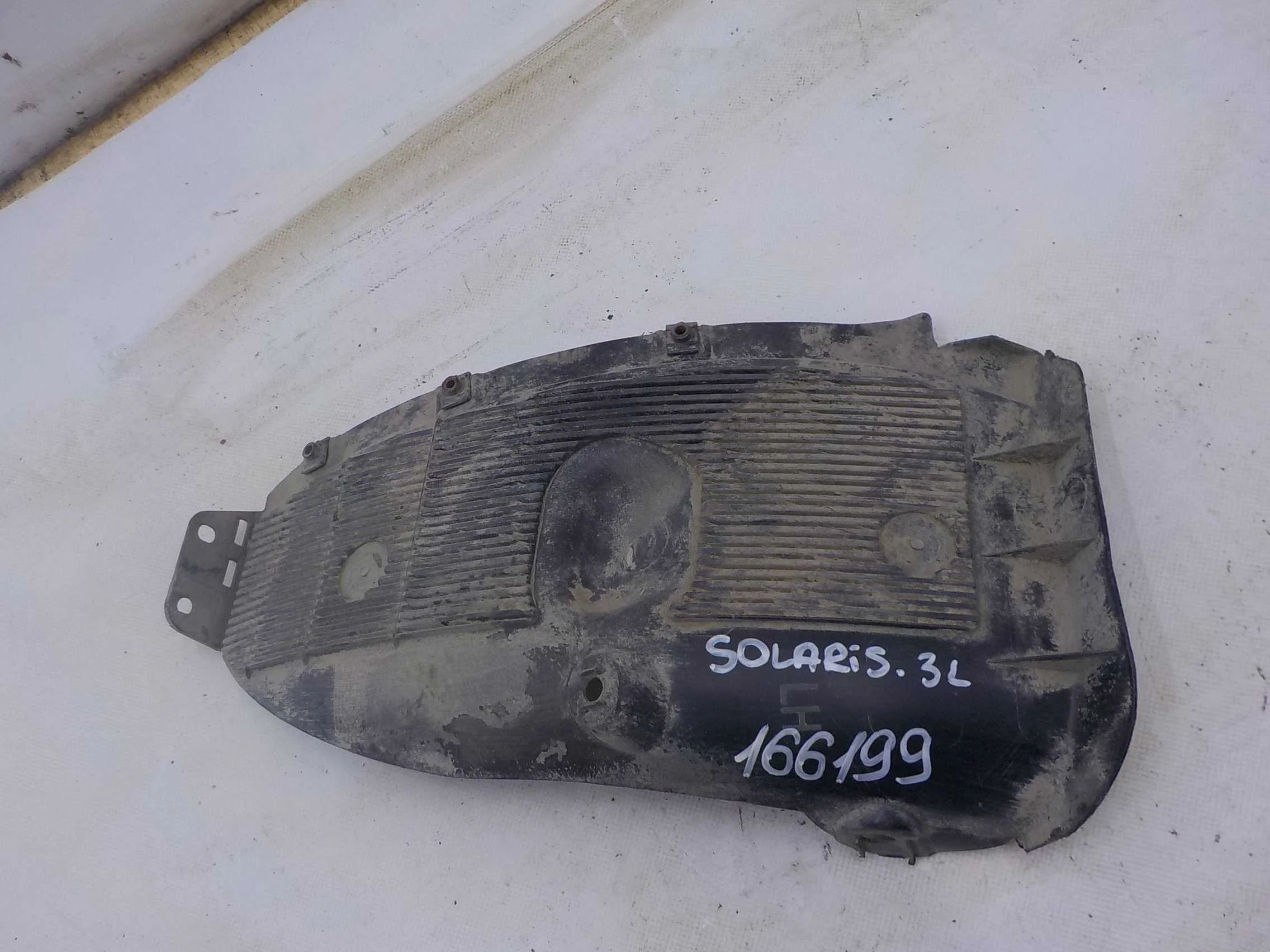 Подкрылок Hyundai Solaris I (2010—2014) Зад Лево