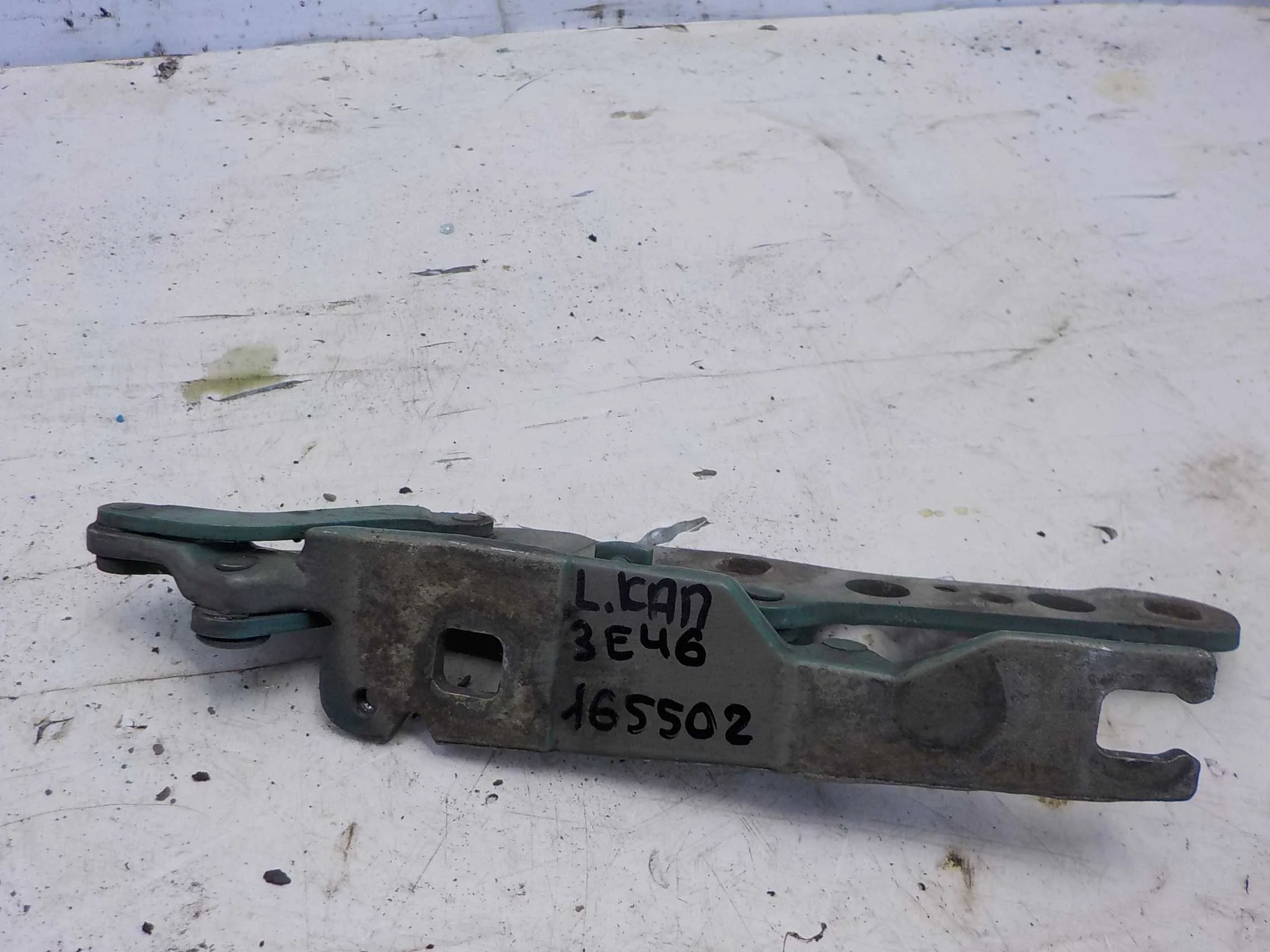 Петля капота BMW 3 серия E46 (1998—2003)