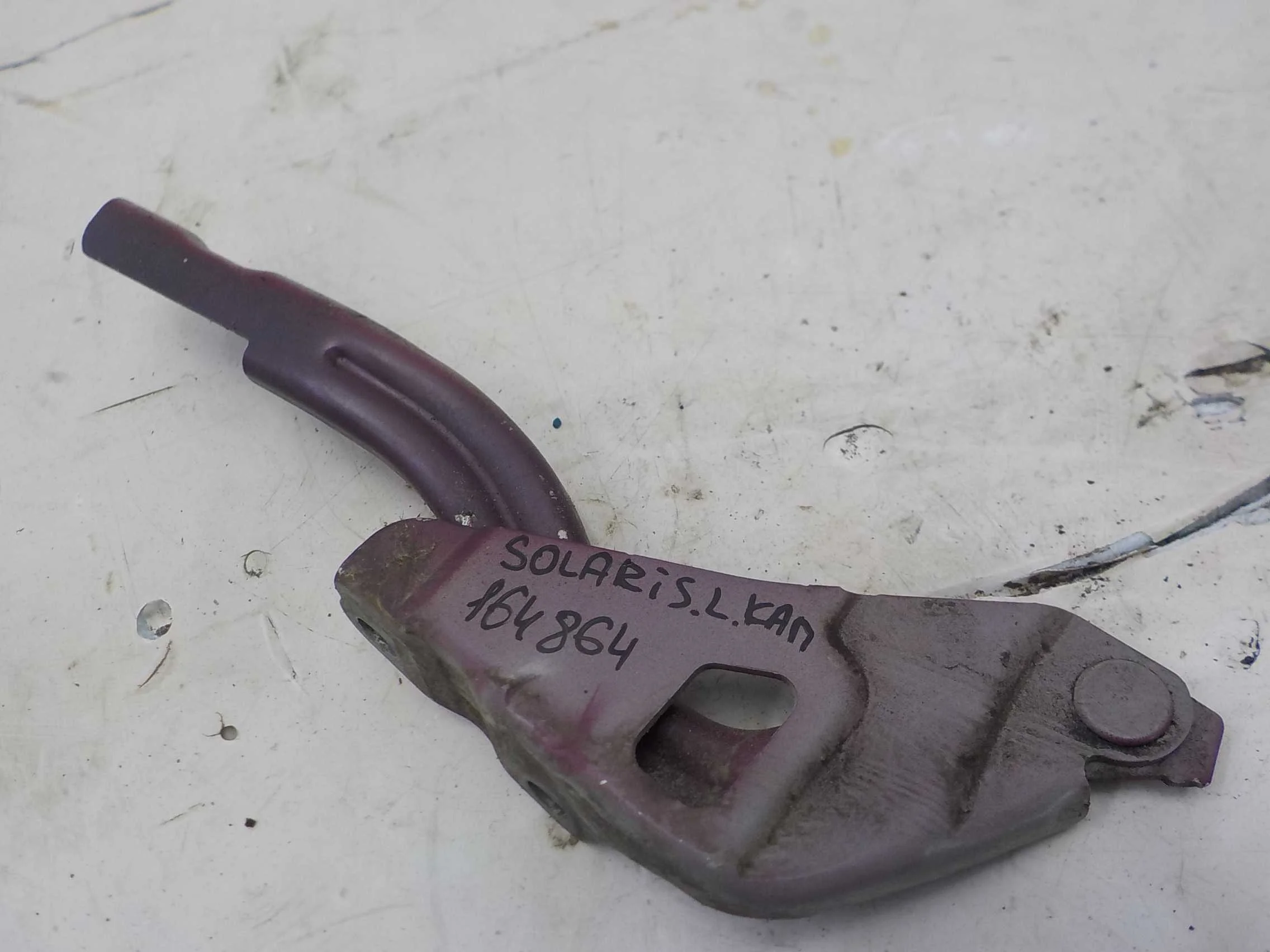 Петля капота Hyundai Solaris I (2010—2014)