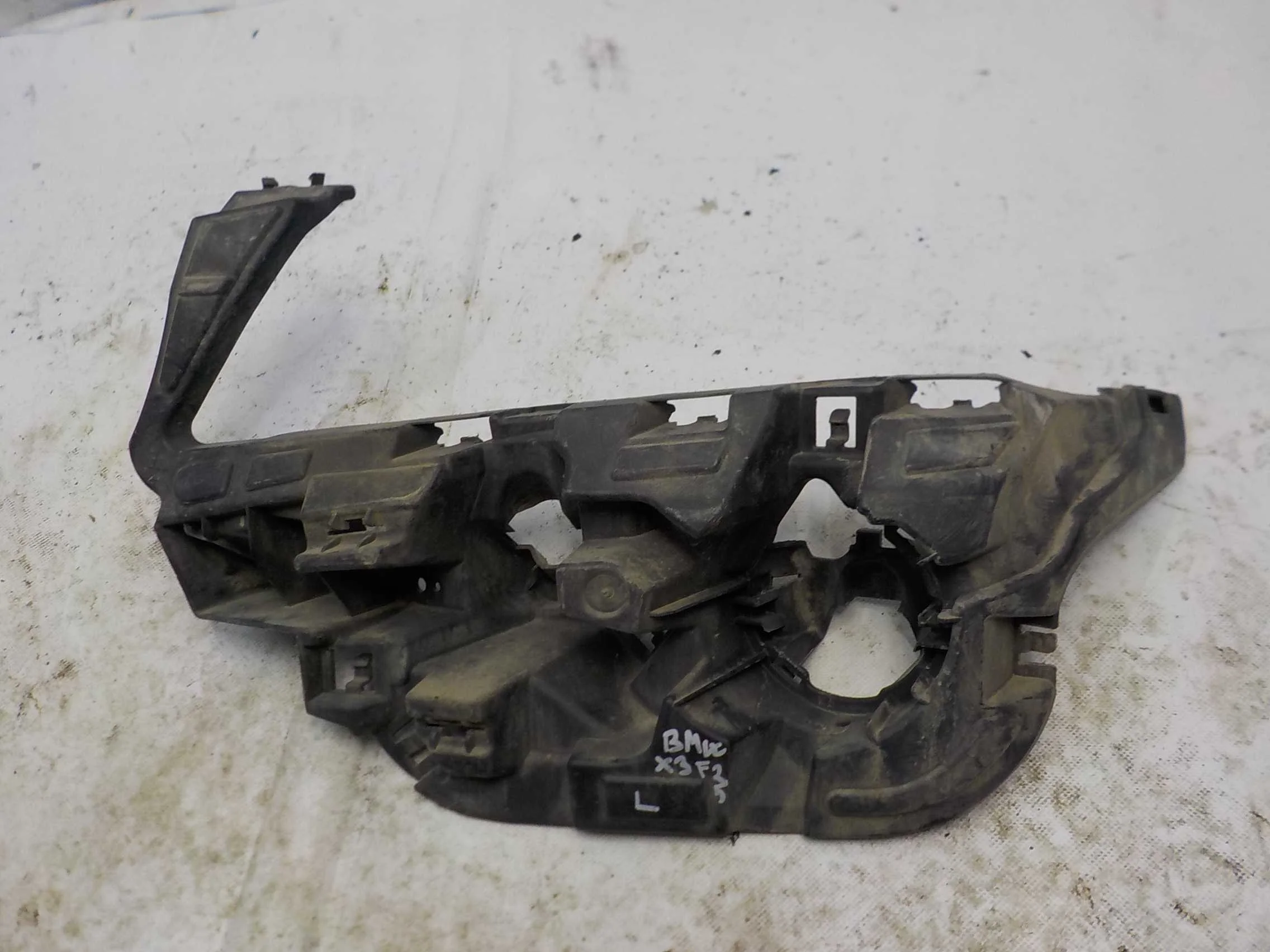 кронштейн бампера BMW X3 F25 (2010—2014)