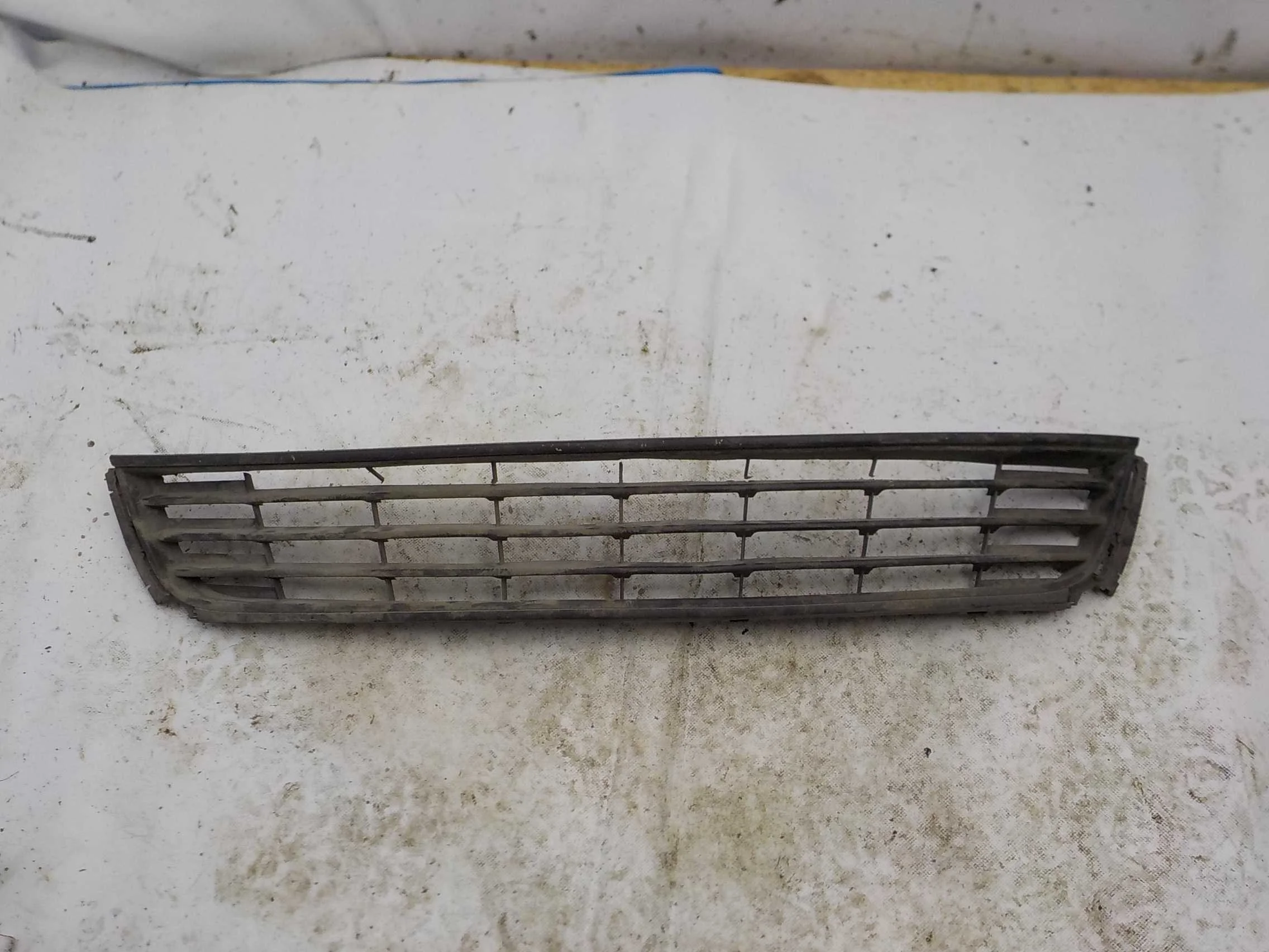 решетка бампера Volkswagen Polo V (2009—2015)