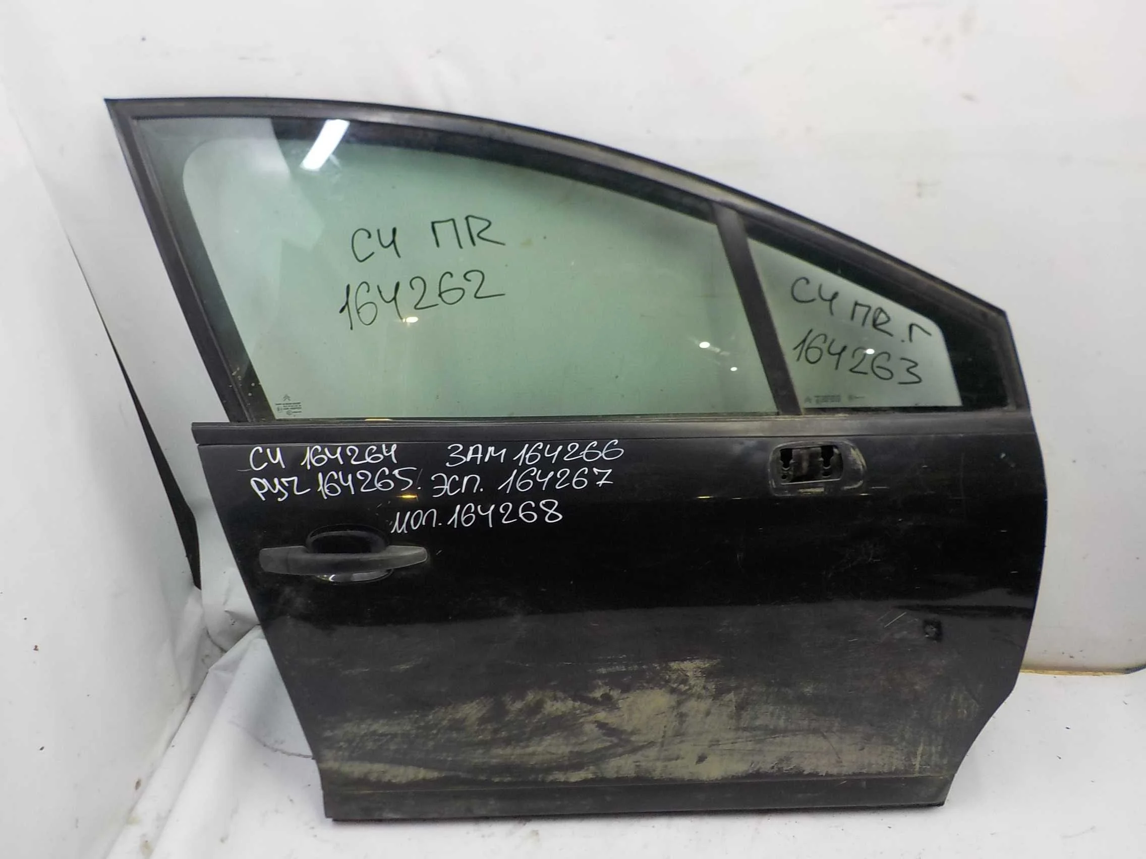 Дверь Citroen C4 I (2004—2014) Перед Право