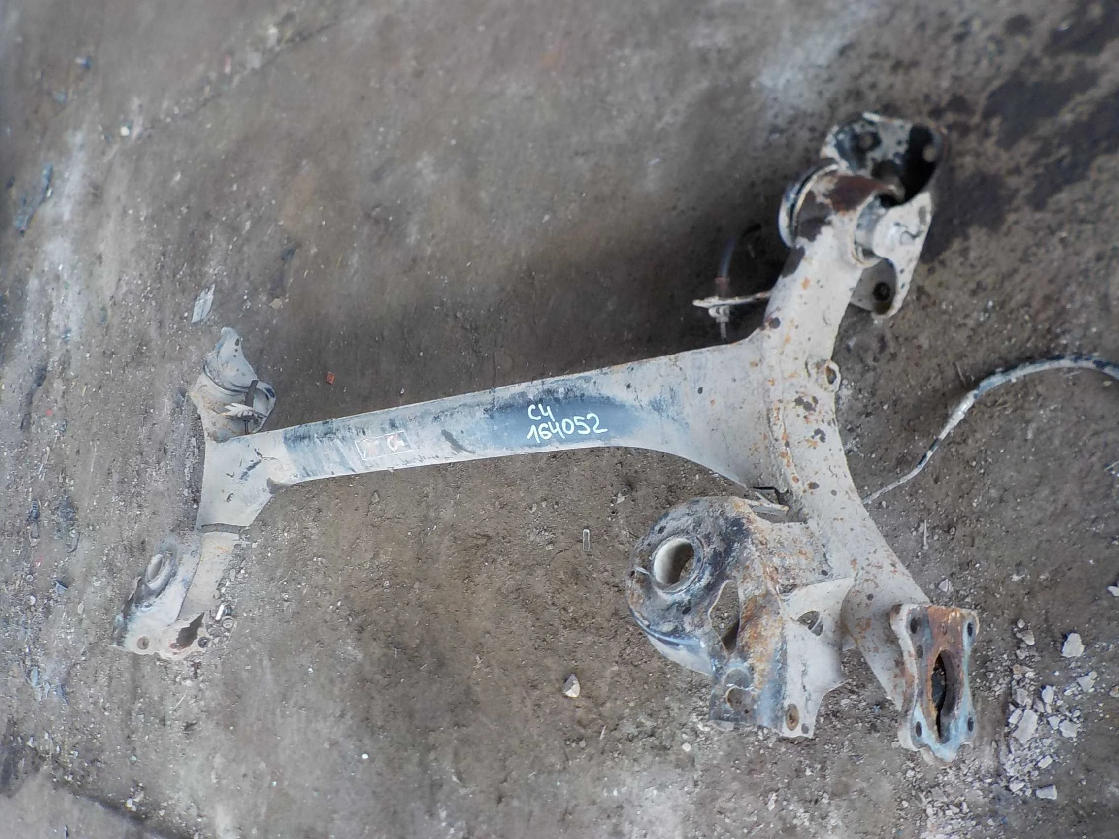 Балка задняя Peugeot 307 3C (2001—2005) Зад