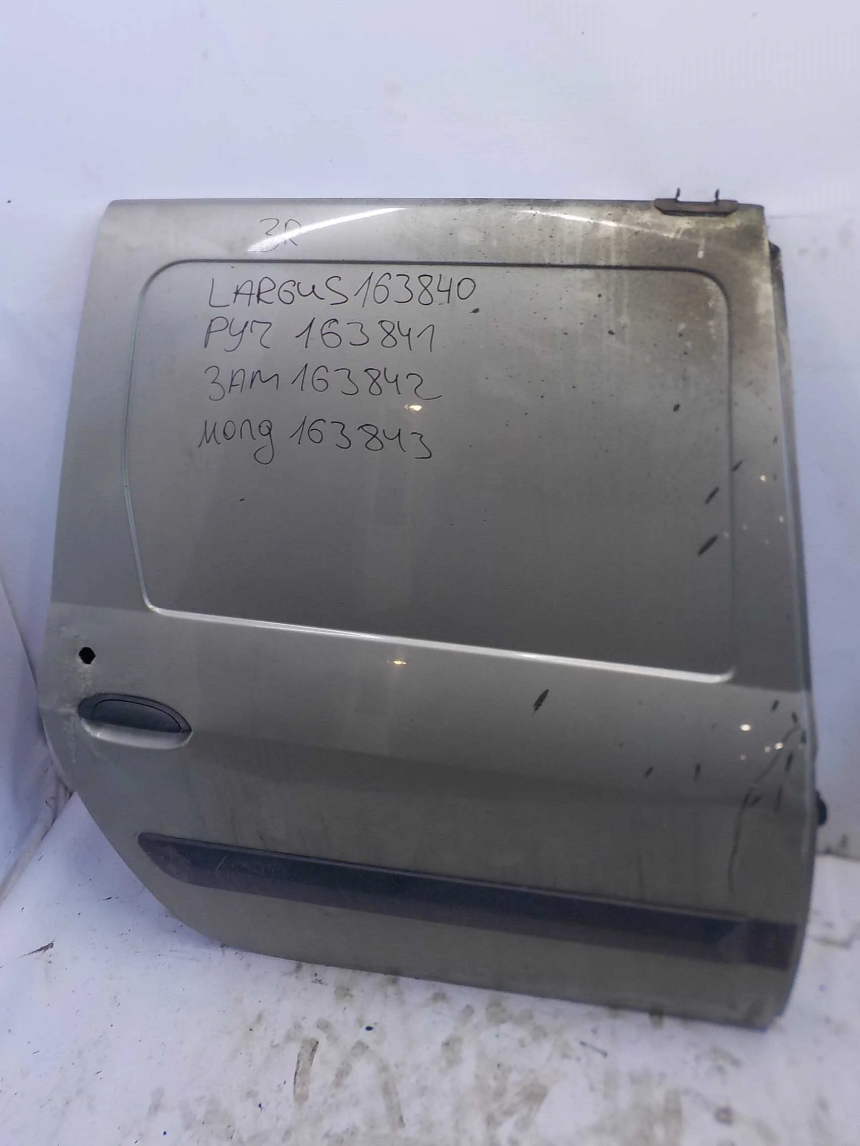 Накладка на дверь ВАЗ (LADA) Largus I (2012—2021)