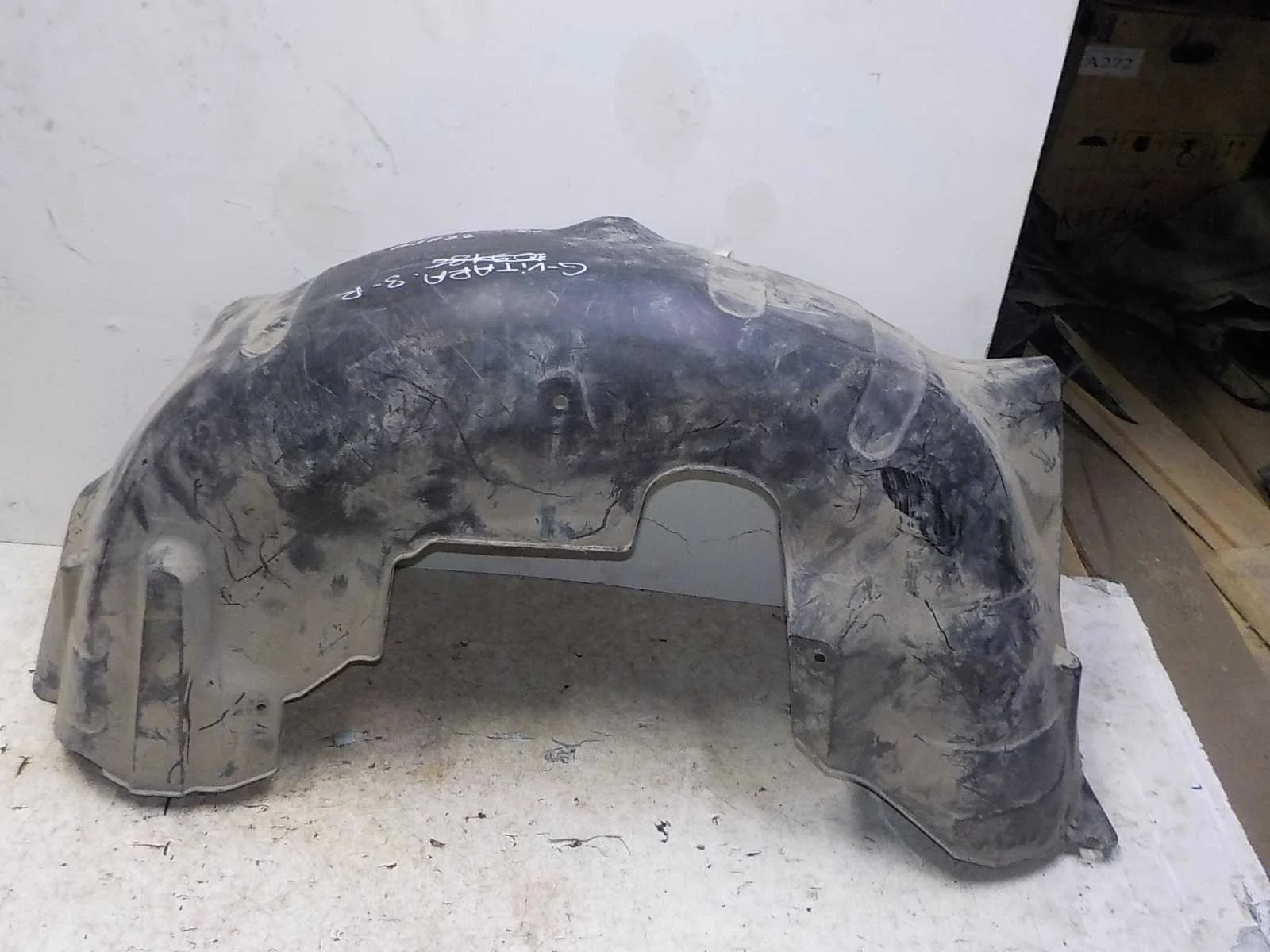 Подкрылок Suzuki Grand Vitara II рестайлинг (2008—2012) Зад Право