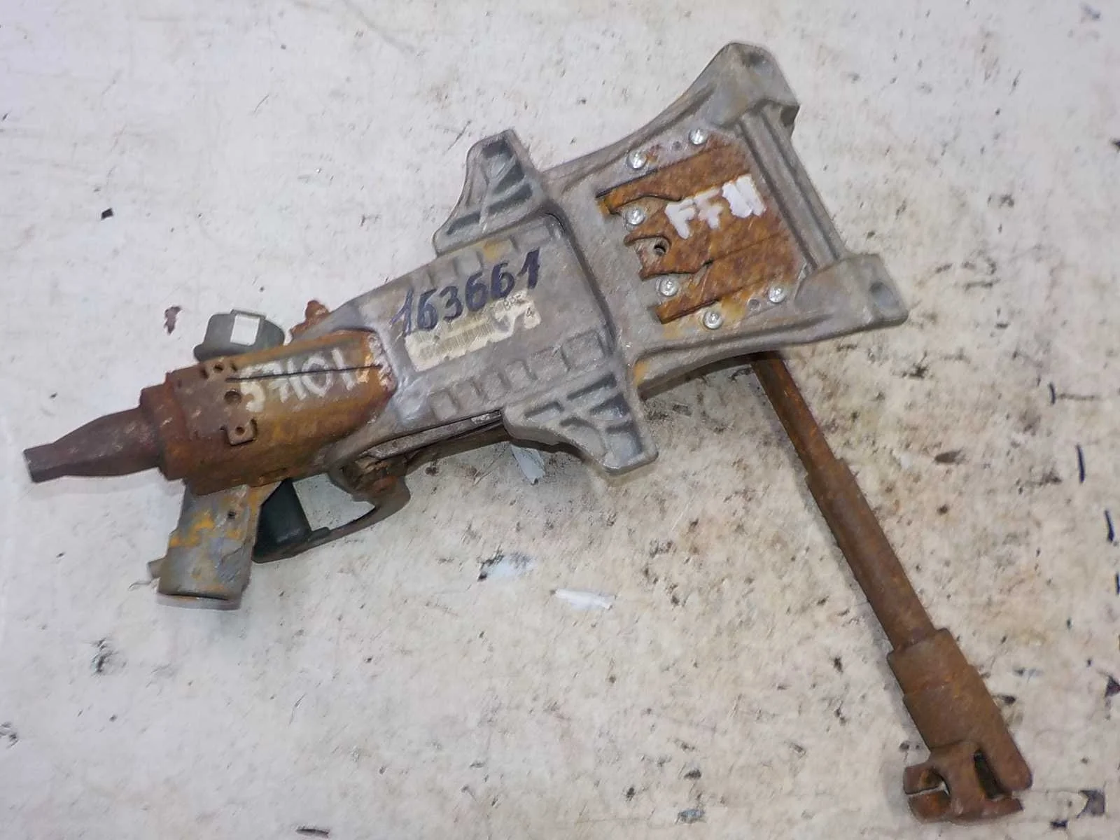 рулевая колонка Ford Focus II (2005—2008)