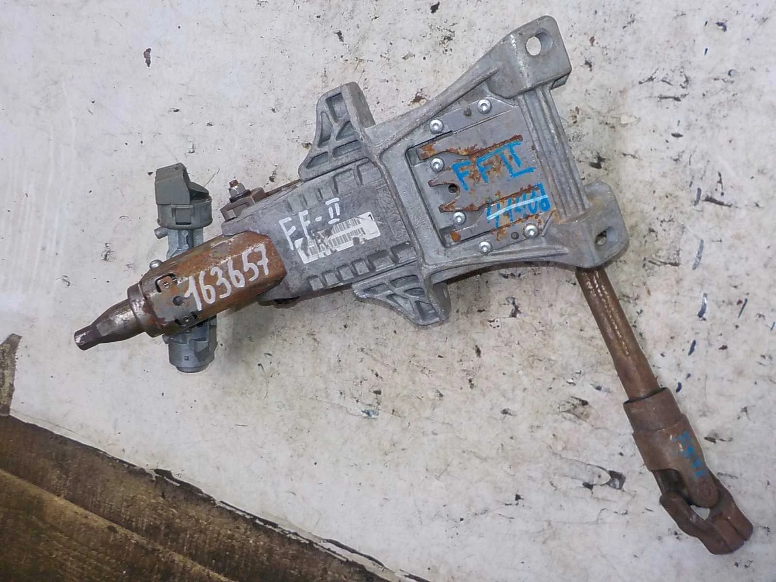 рулевая колонка Ford Focus II (2005—2008)