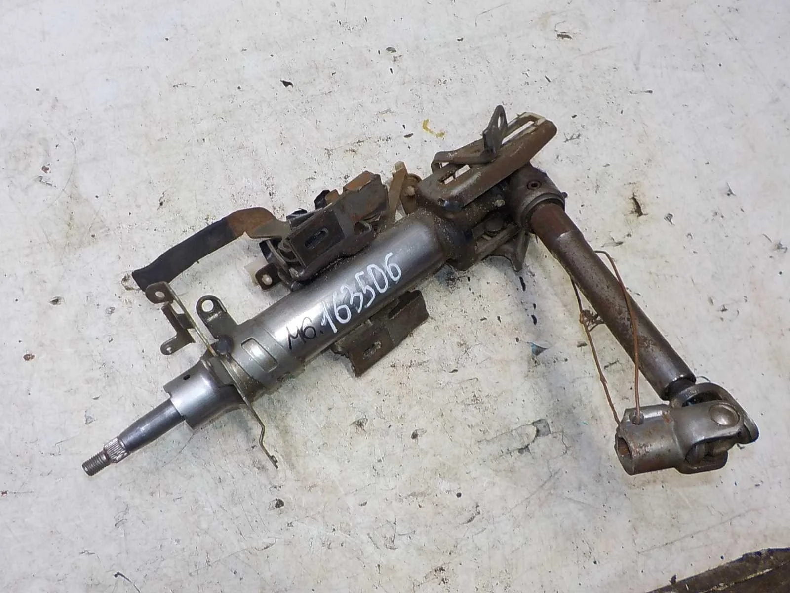 рулевая колонка Mazda 6 GG рестайлинг (2005—2008)