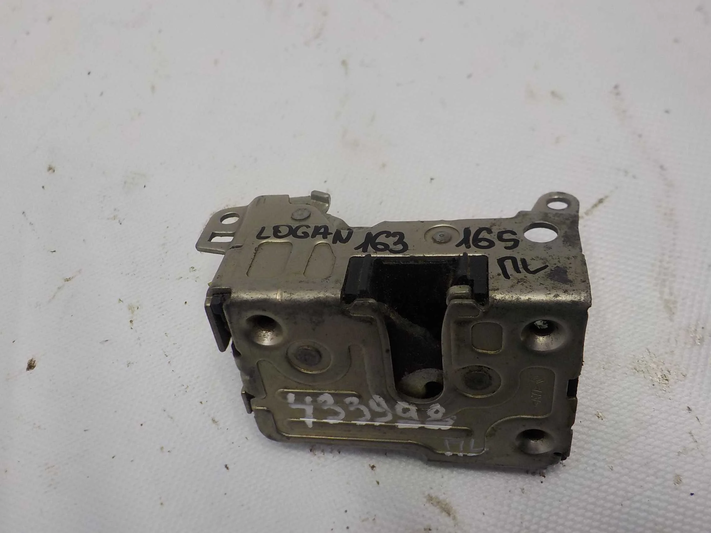 Замок двери Renault Logan I рестайлинг (2009—2015) Перед Лево