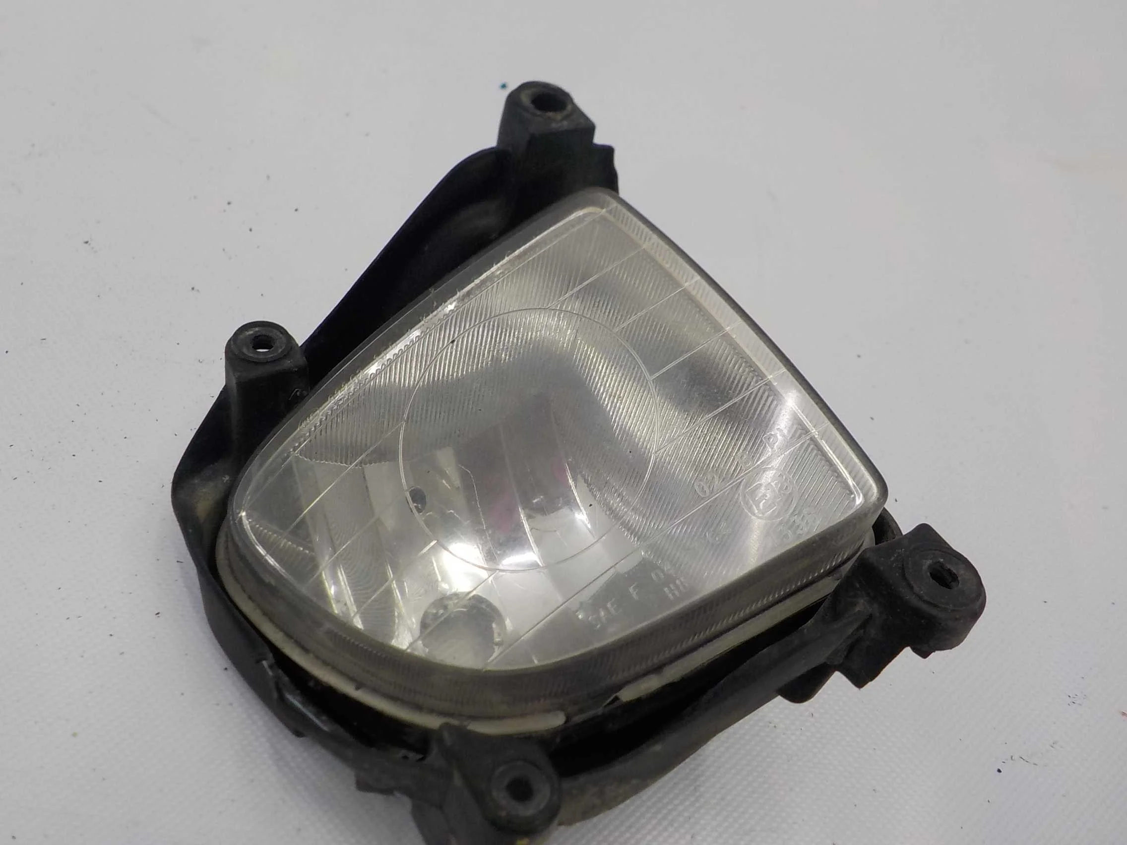 Фара противотуманная Kia Sportage II (2004—2008) Перед Право