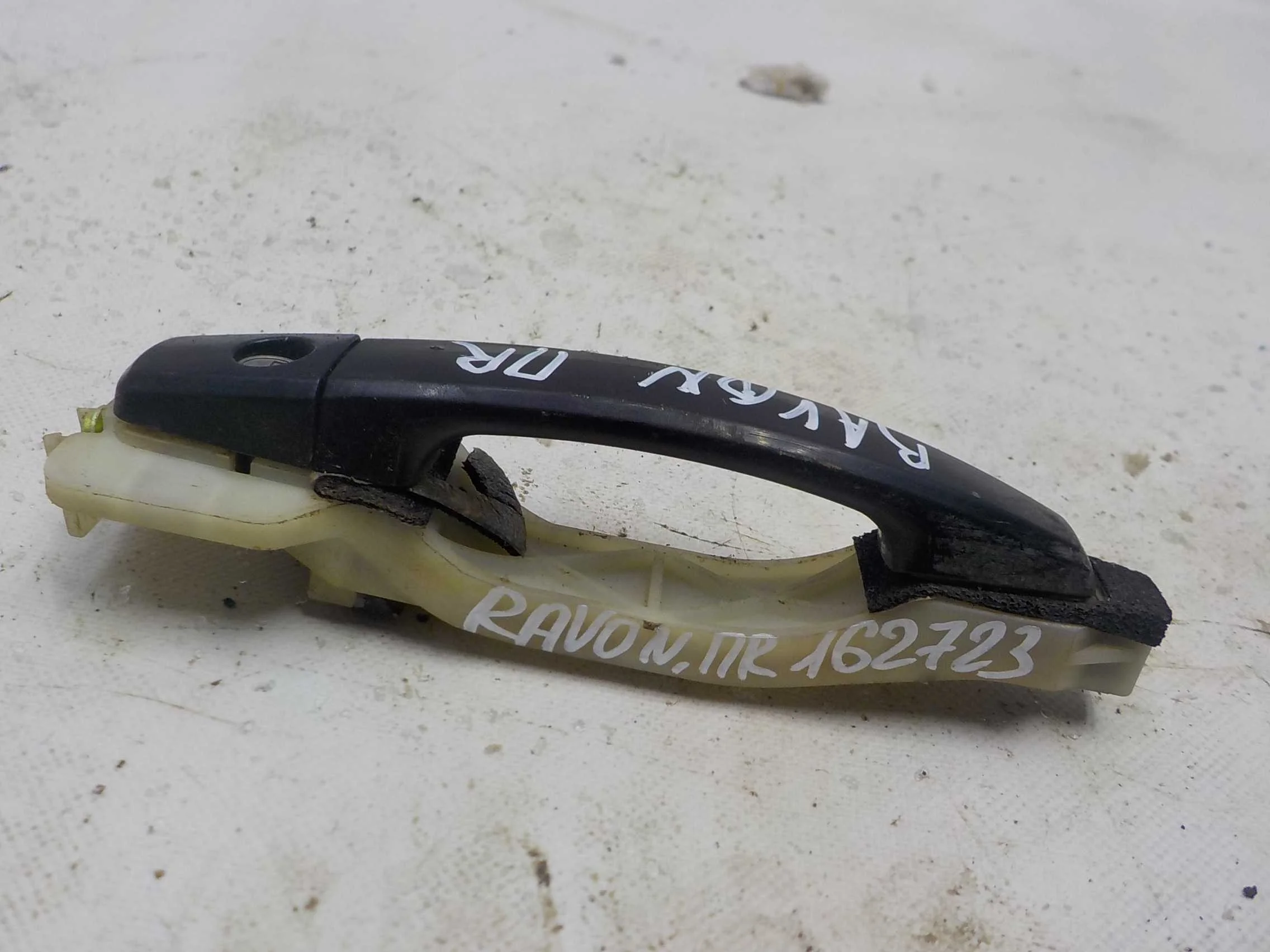 ручка двери внешняя Chevrolet Captiva I (2006—2011) Перед Право