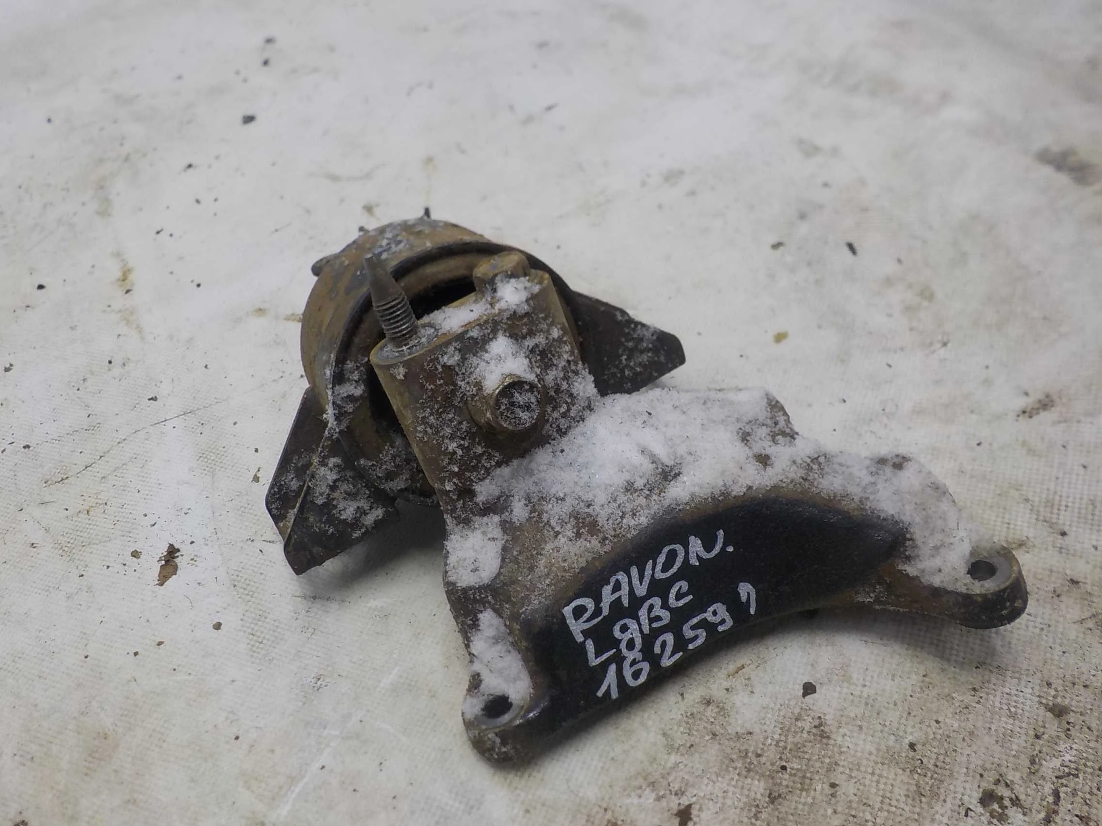 Опора двигателя Chevrolet Aveo I (2003—2008)