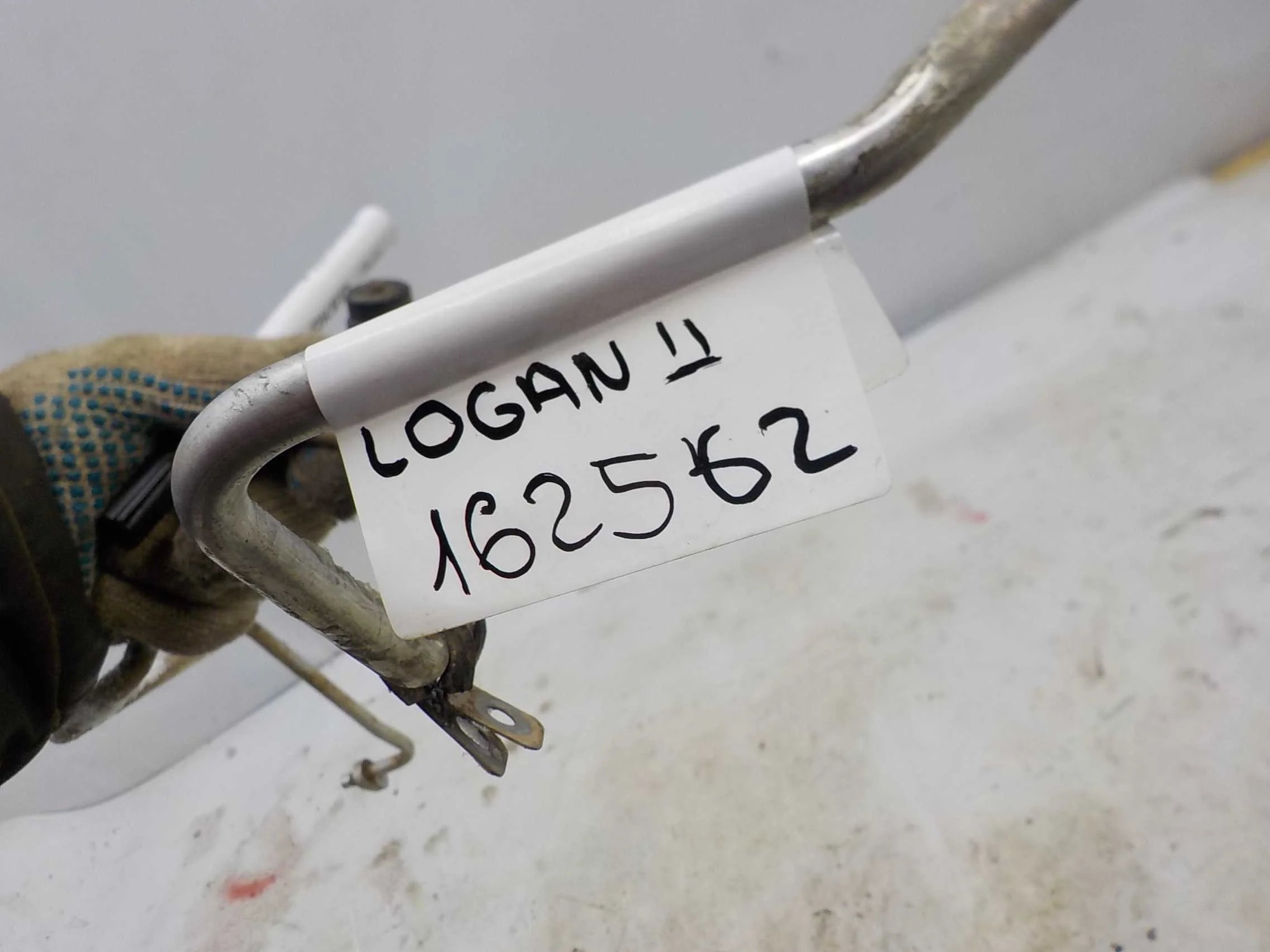 Трубка кондиционера Renault Logan II (2012—2018)