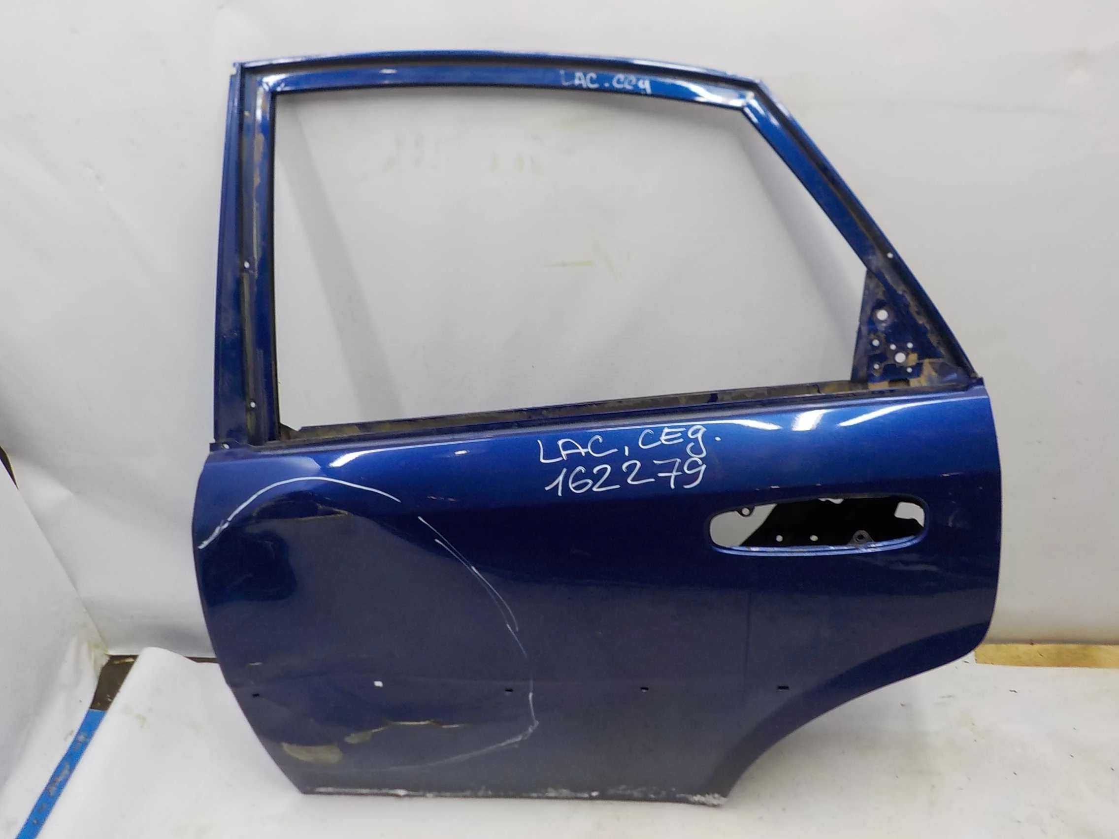 Дверь Chevrolet Lacetti I (2004—2013) Зад Лево