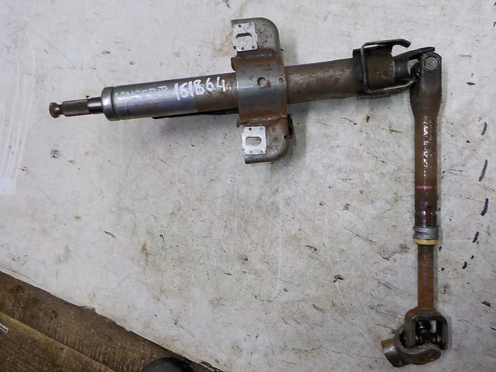 рулевая колонка Mitsubishi Lancer IX (2000—2007)