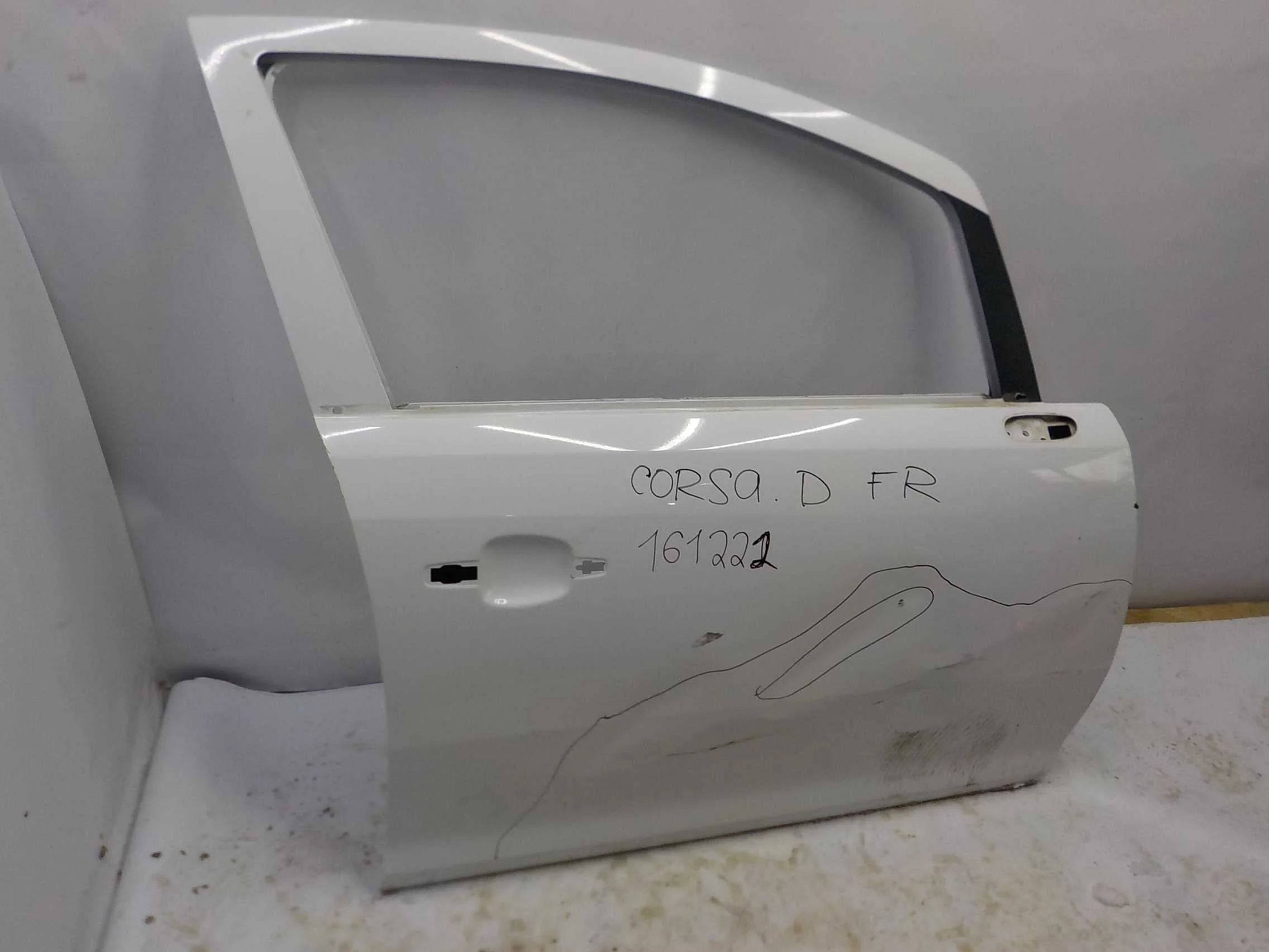 Дверь Opel Corsa D (2006—2010) Перед Право