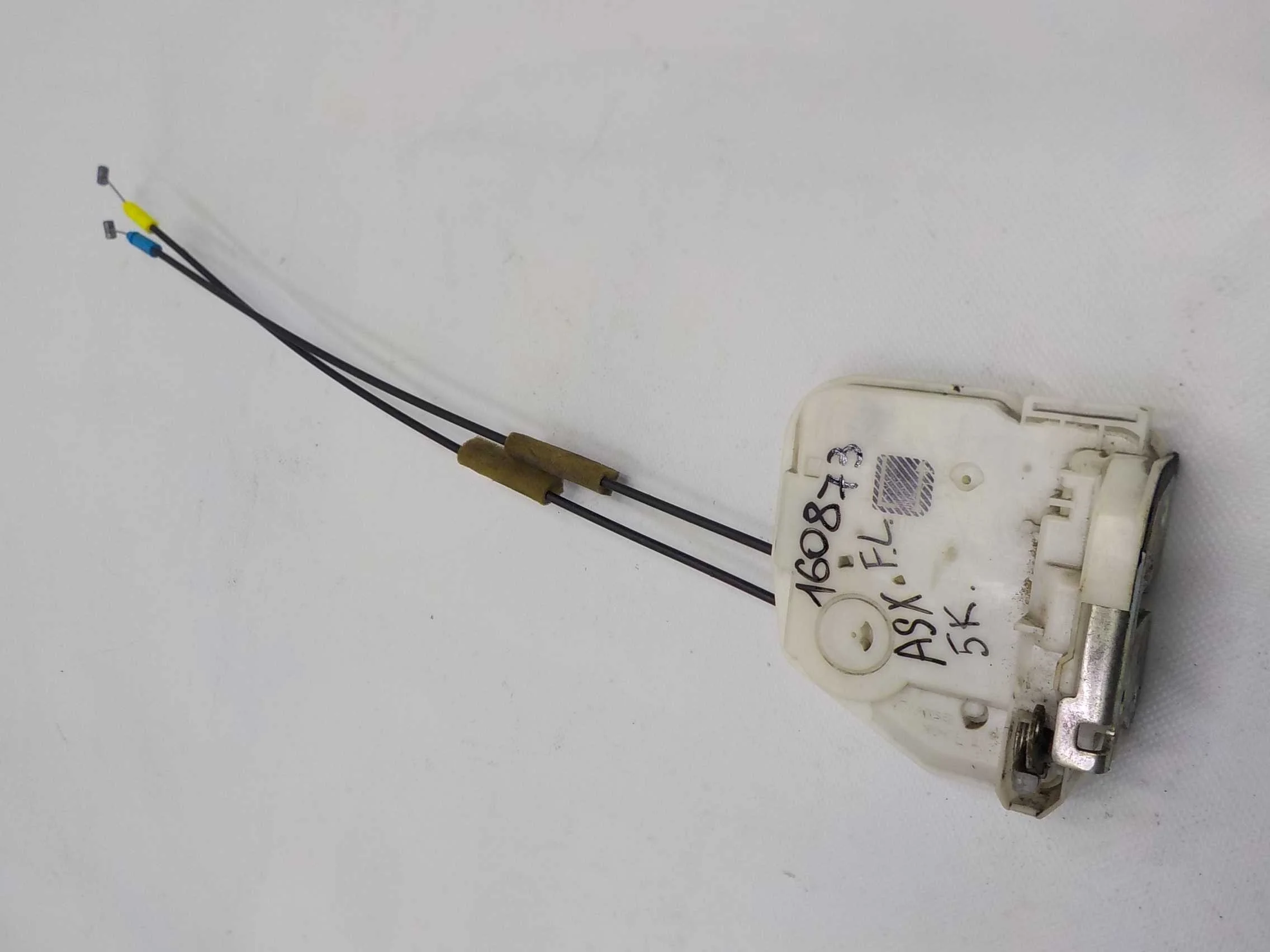 Замок двери Mitsubishi ASX I (2010—2013) Перед Лево