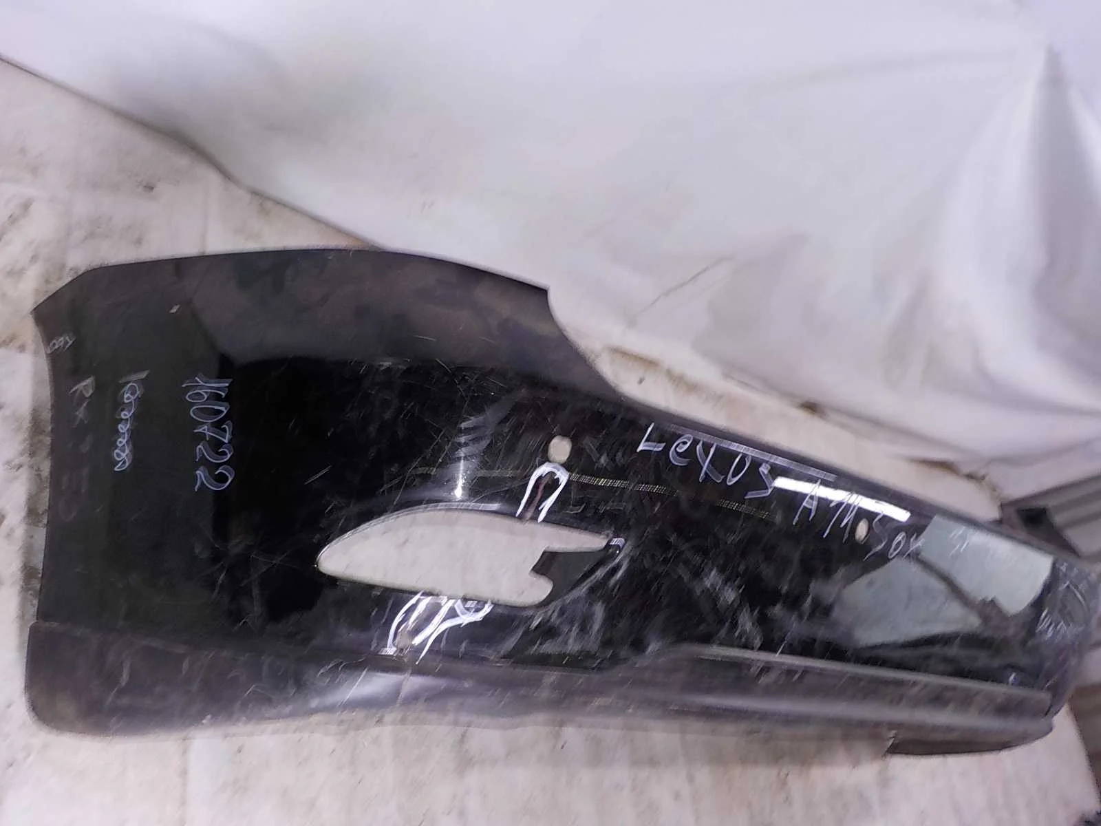 Бампер Lexus RX III (2008—2012)