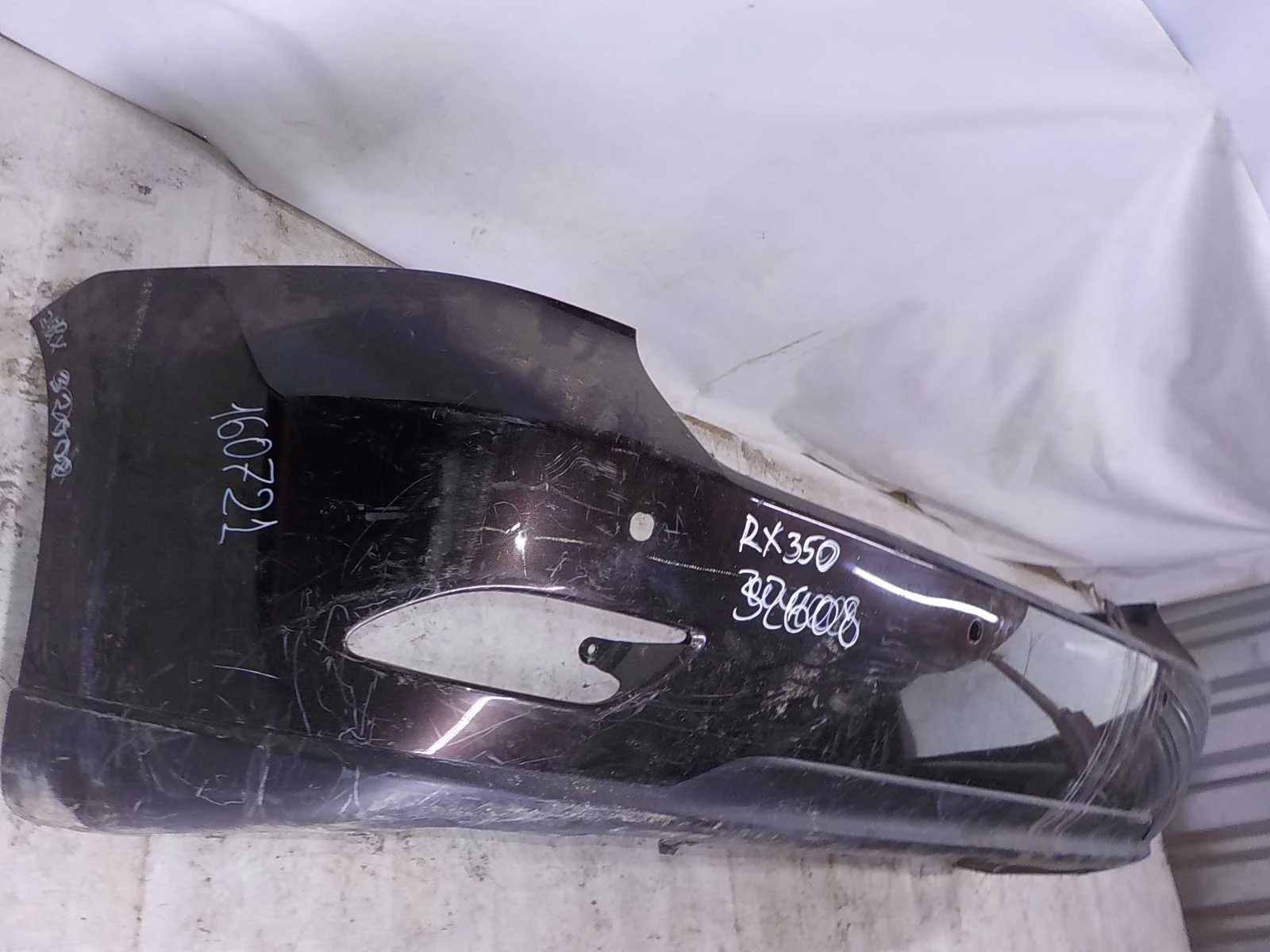 Бампер Lexus RX III (2008—2012)