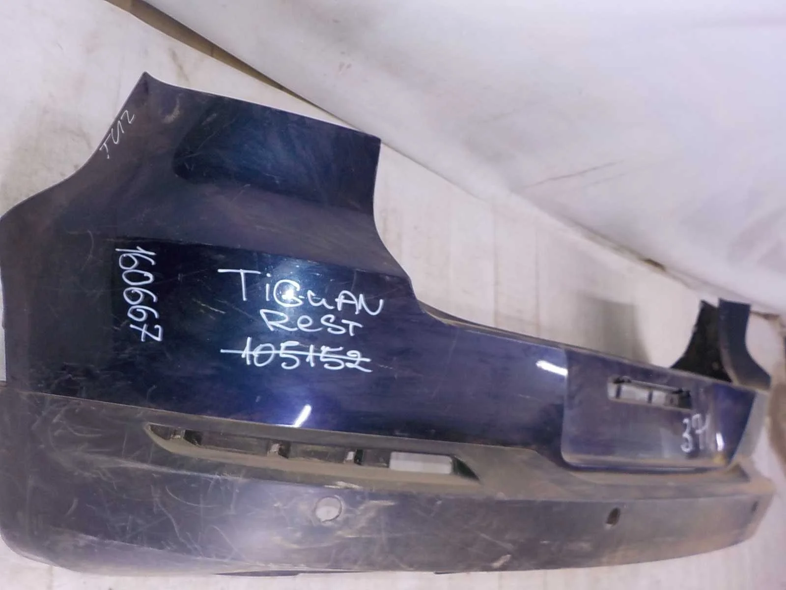 Бампер Volkswagen Tiguan I рестайлинг (2011—2019)