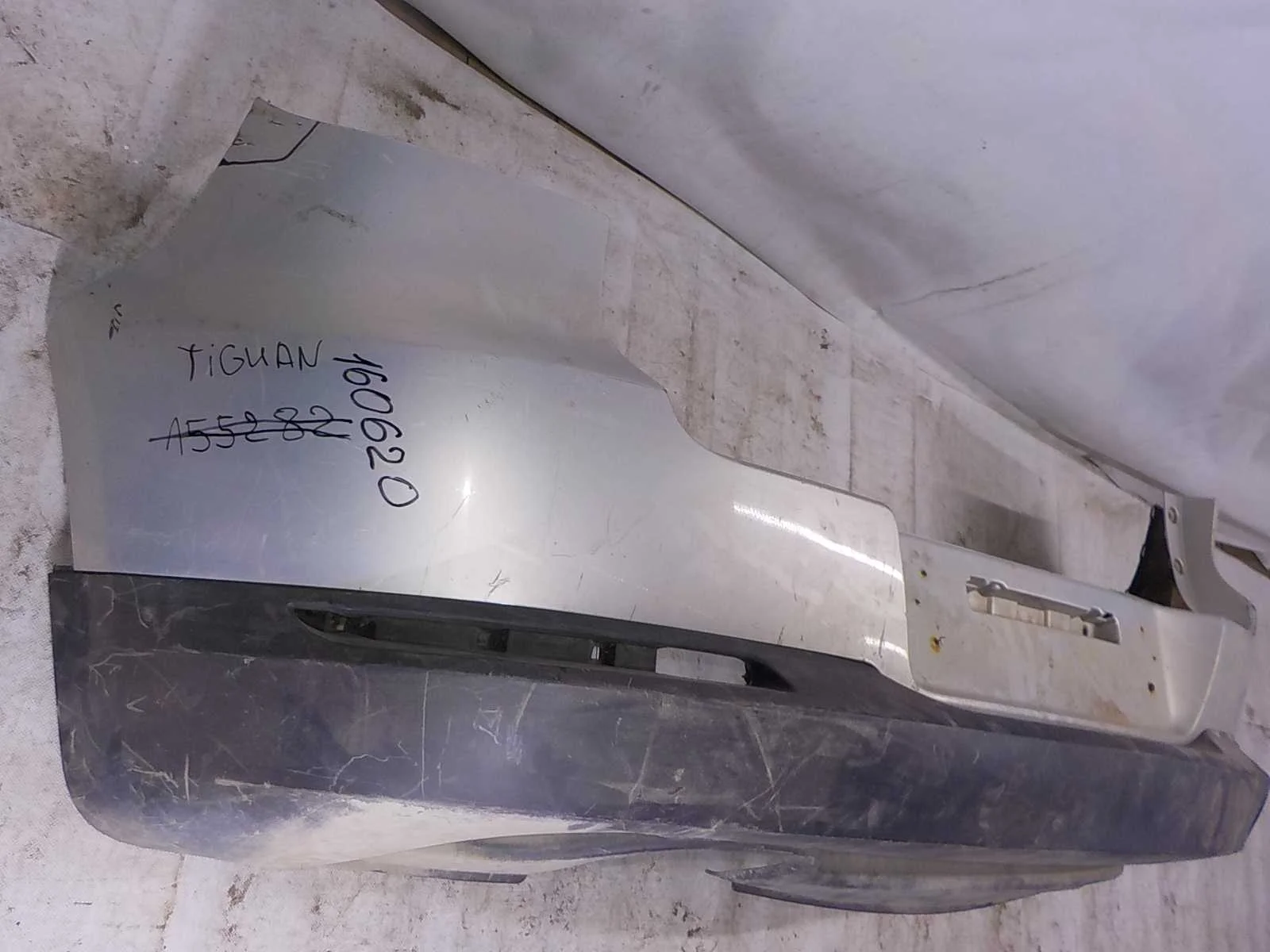 Бампер Volkswagen Tiguan I рестайлинг (2011—2019)