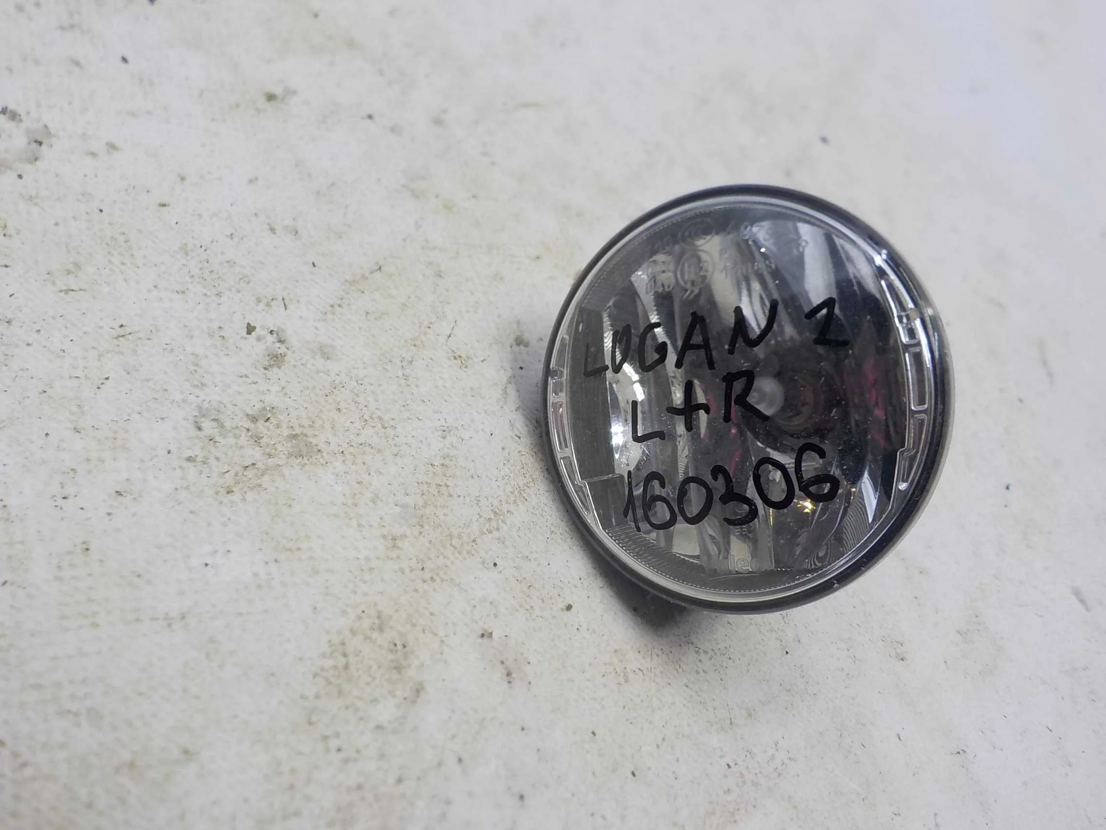 Фара противотуманная Renault Logan II (2012—2018)