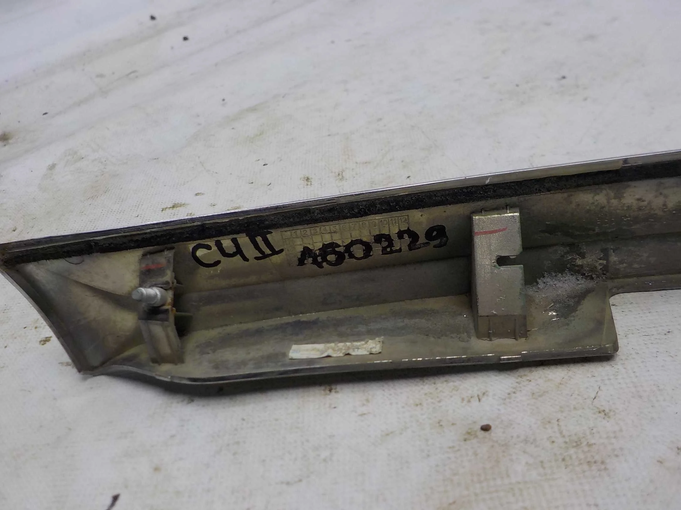 Накладка крышки багажника Citroen C4 I рестайлинг (2008—2011)