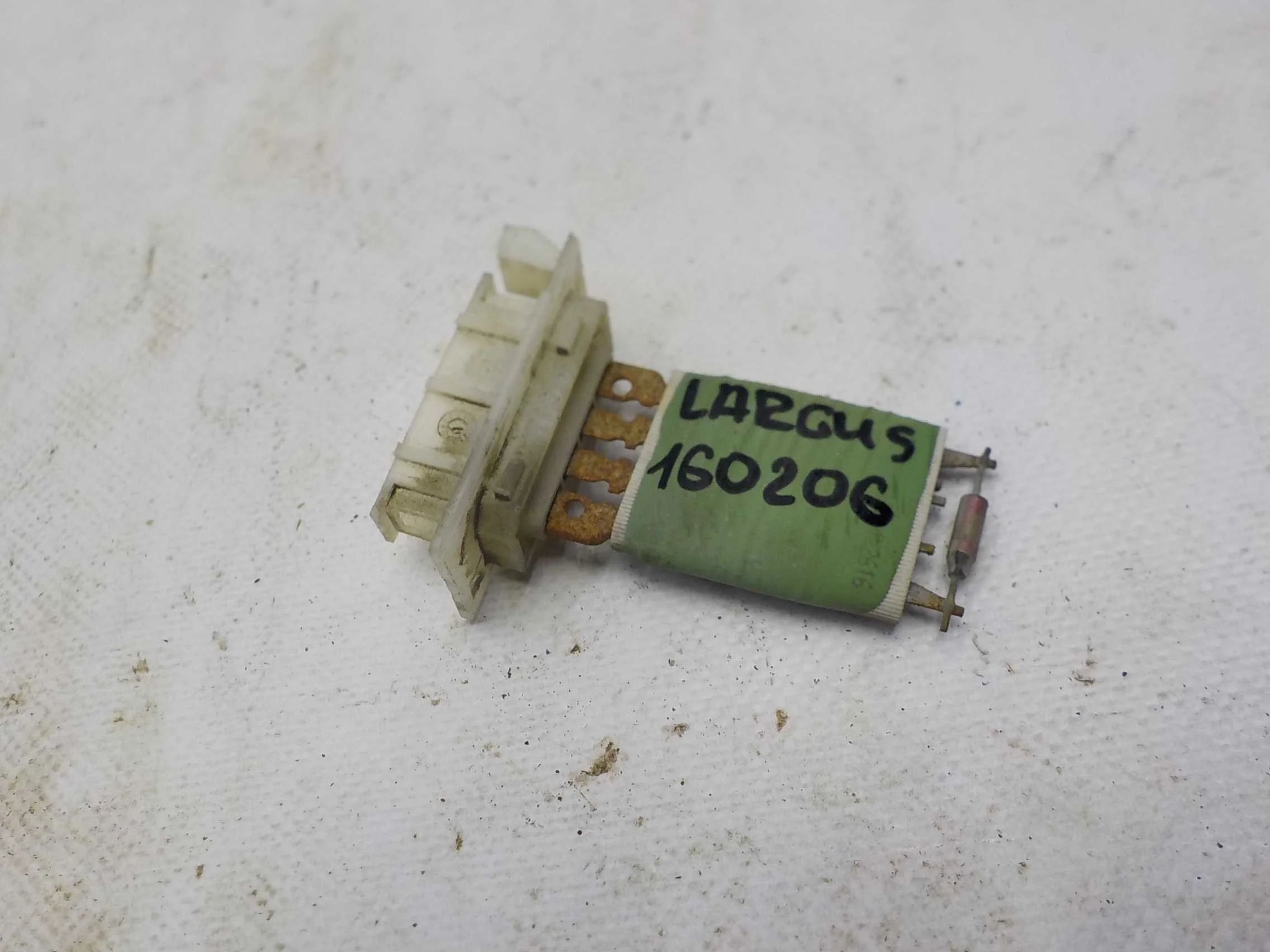 Резистор отопителя Renault Sandero Stepway I (2009—2014)