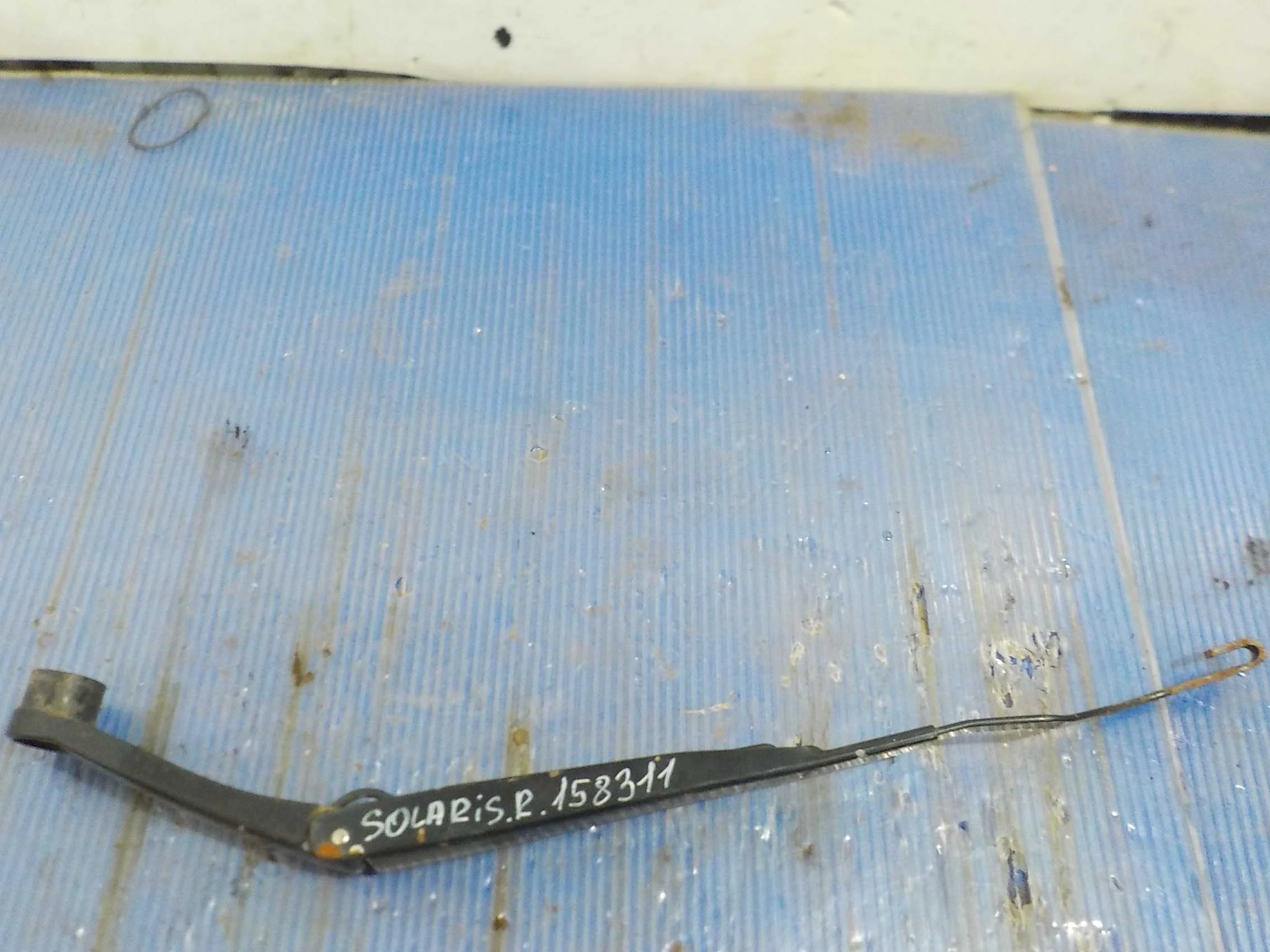 Поводок стеклоочистителя Hyundai Solaris I (2010—2014)