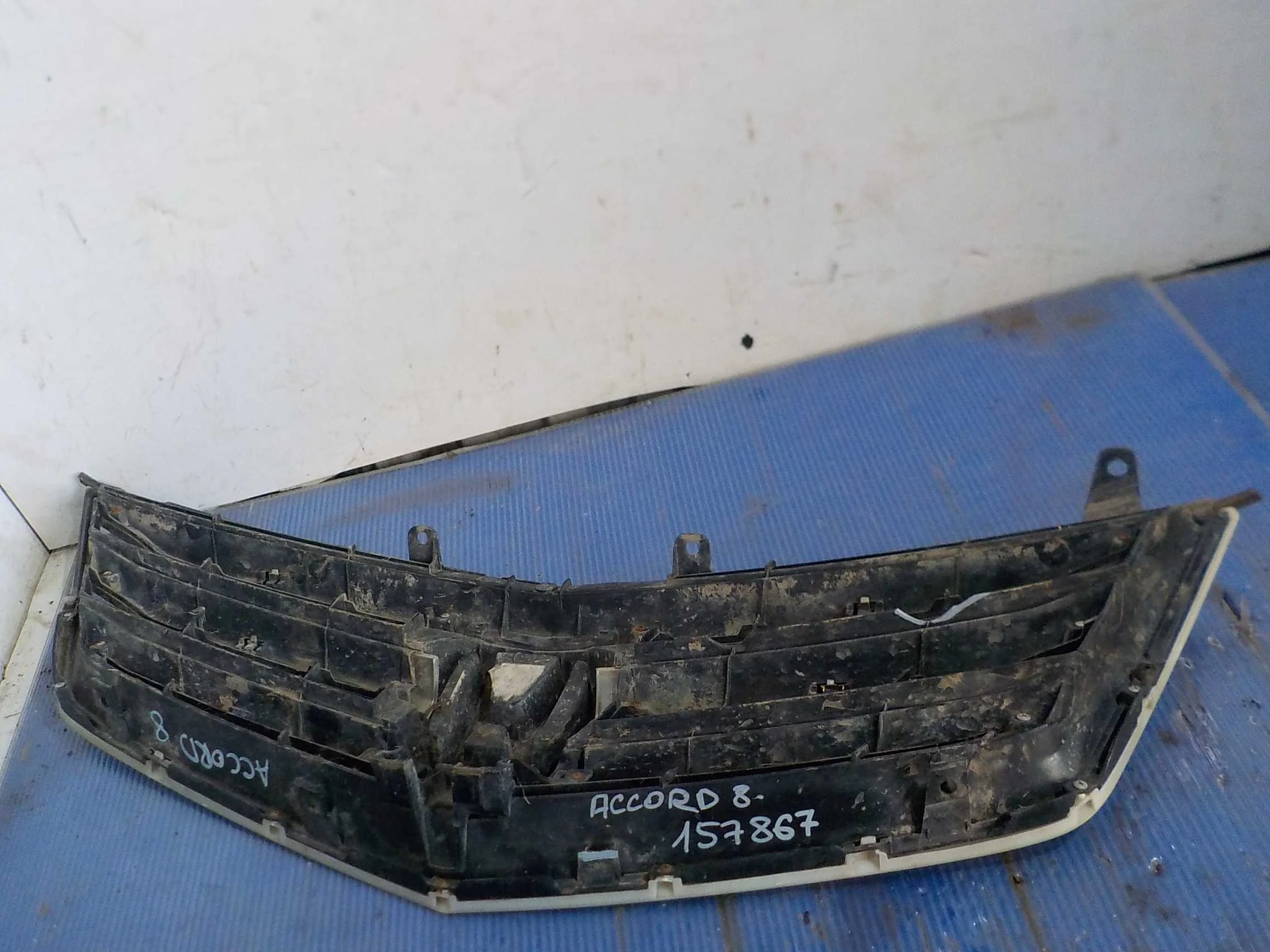 Решетка радиатора Honda Accord VIII рестайлинг (2011—2013)